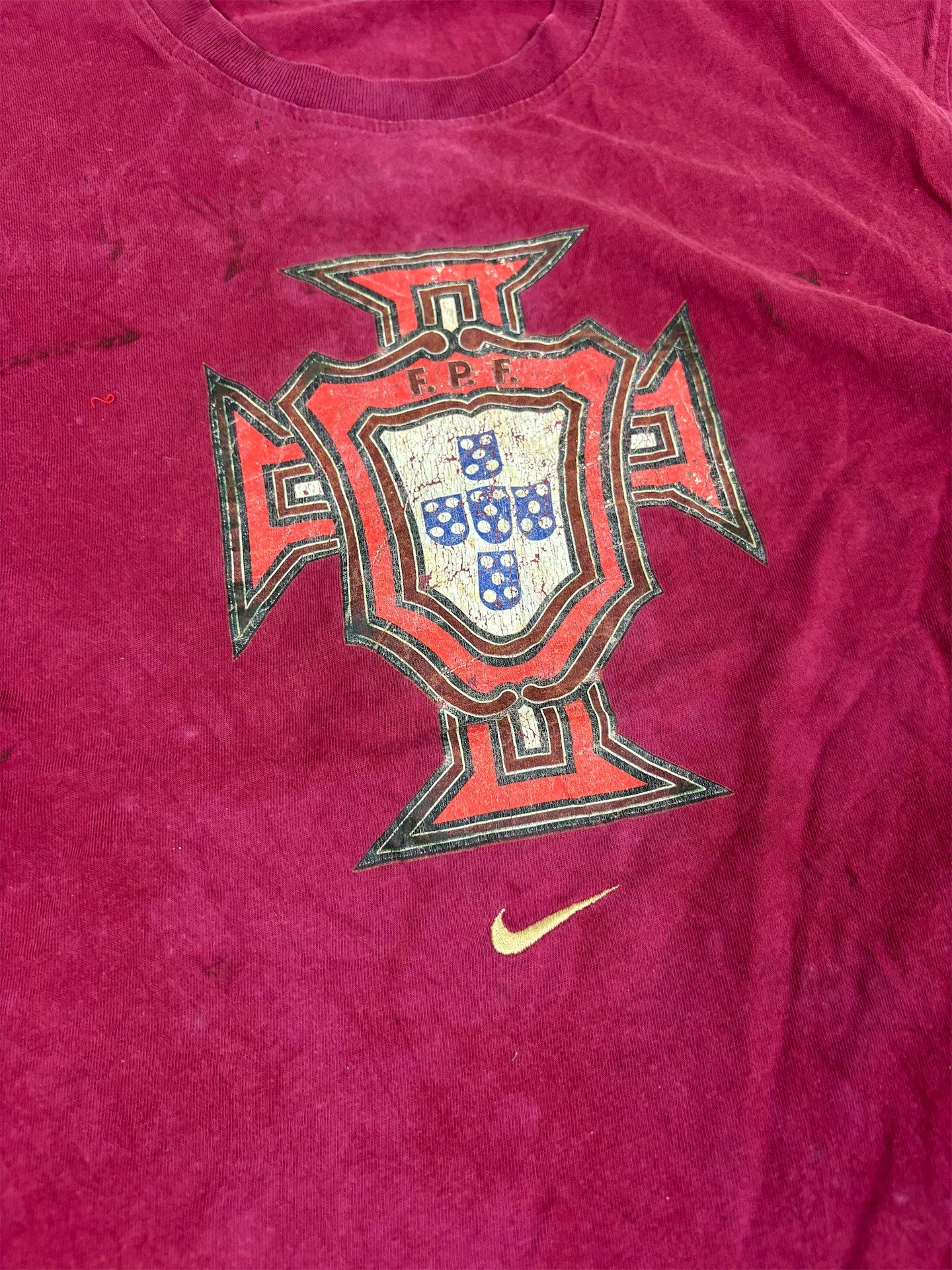 Vintage Y2K Nike T-shirt Men's L Red Portugal Football Shirt Tee Crew Neck