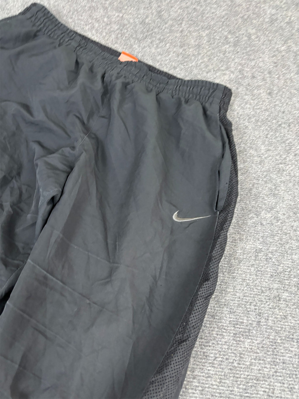 Vintage Y2K Nike Track Pants Men's M Black Grey Swoosh Mesh Panels Joggers