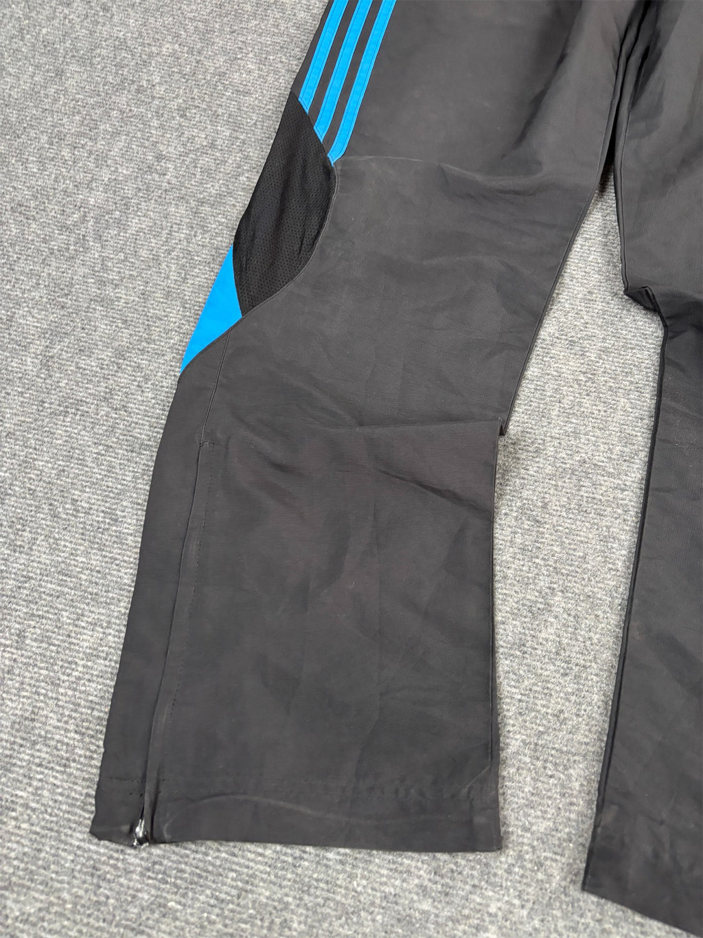 Vintage Y2K Adidas Track Pants Men's S Black Blue 3 Stripe Mesh Panel Joggers Wide Leg