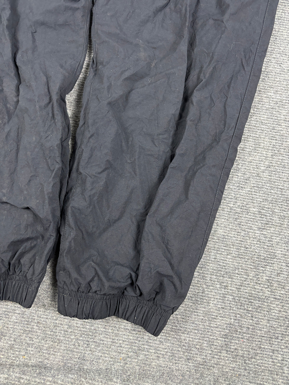 Nike SB Baggy Track Pants Men's Medium Black Cuffed Ankle