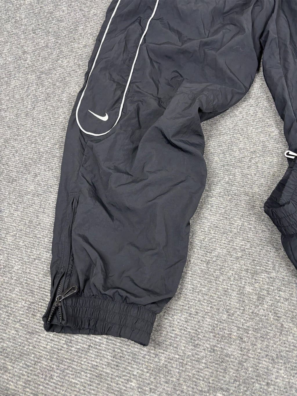 Classic Nike Track Pants Men's S Black Grey Piping Swosh Joggers Tapered