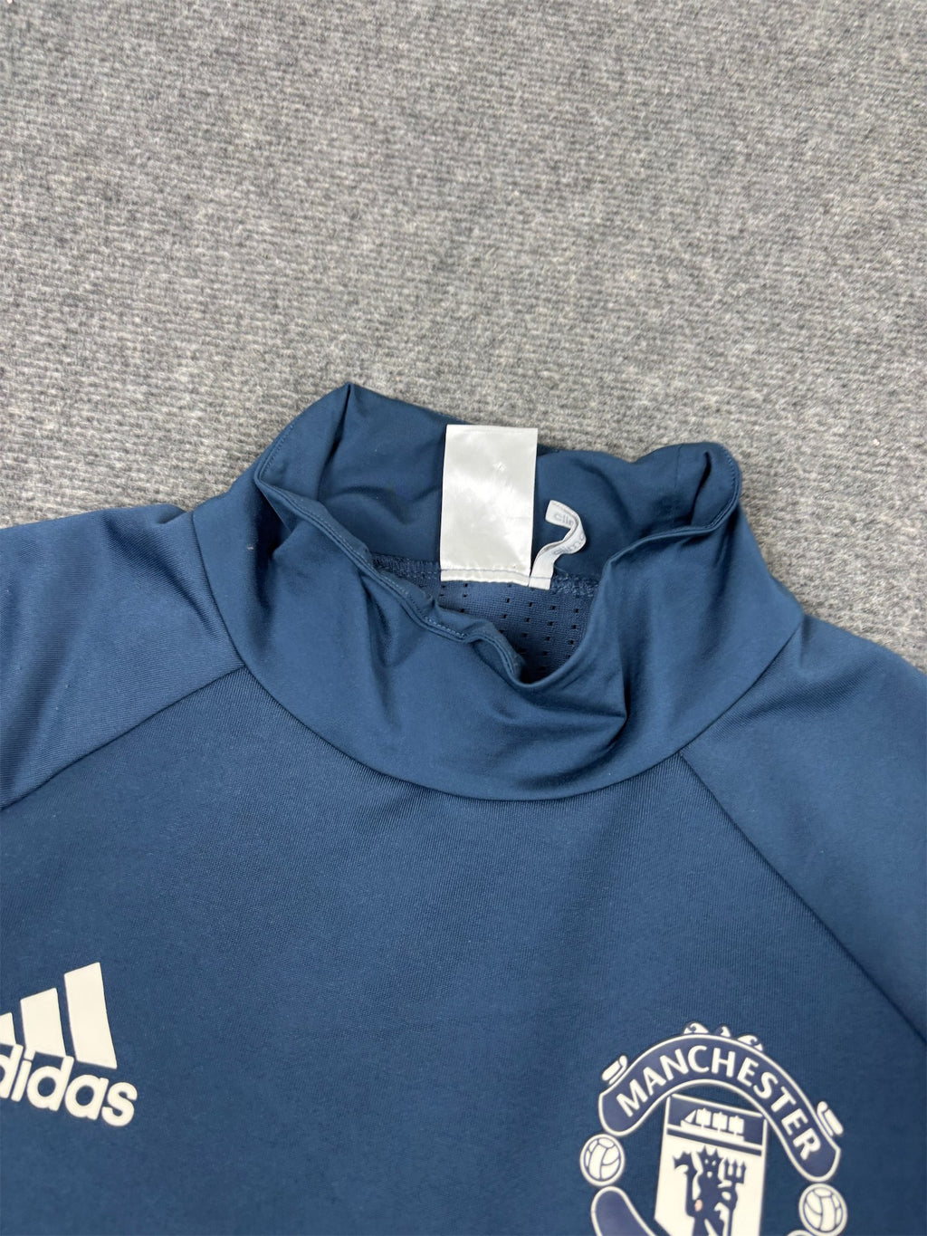 Adidas Manchester United Jersey Men's L Blue 2016 Long Sleeve Tee Mock Neck