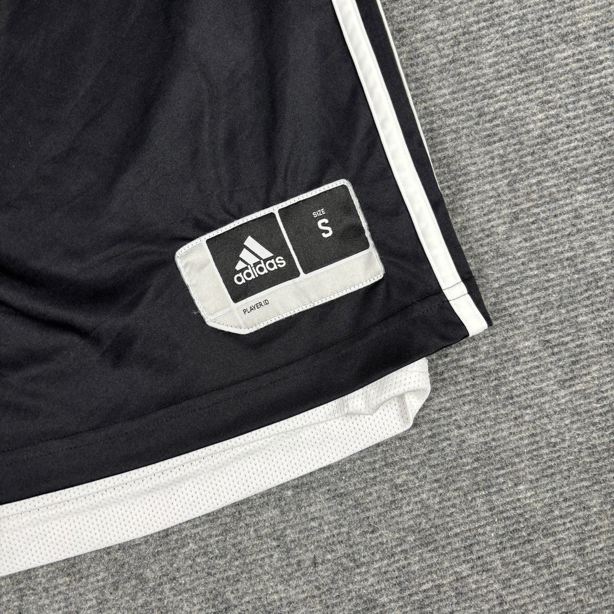 Adidas Climalite y2k Reversible Basketball Jersey Men's Small Black White Hoop Farm Graphic