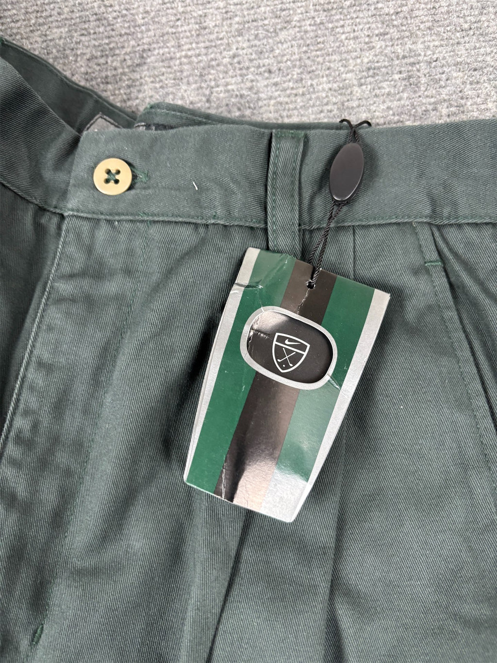 Vintage Y2K Nike Golf Chino Shorts Men's 30 Green Plated NWT Deadstock Wide Leg