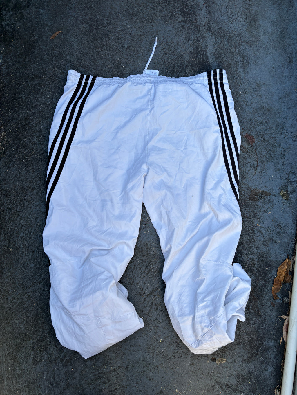 Vintage Y2K Adidas Track Pants Size L White Black Logo 3 Stripe Classic Windbreaker