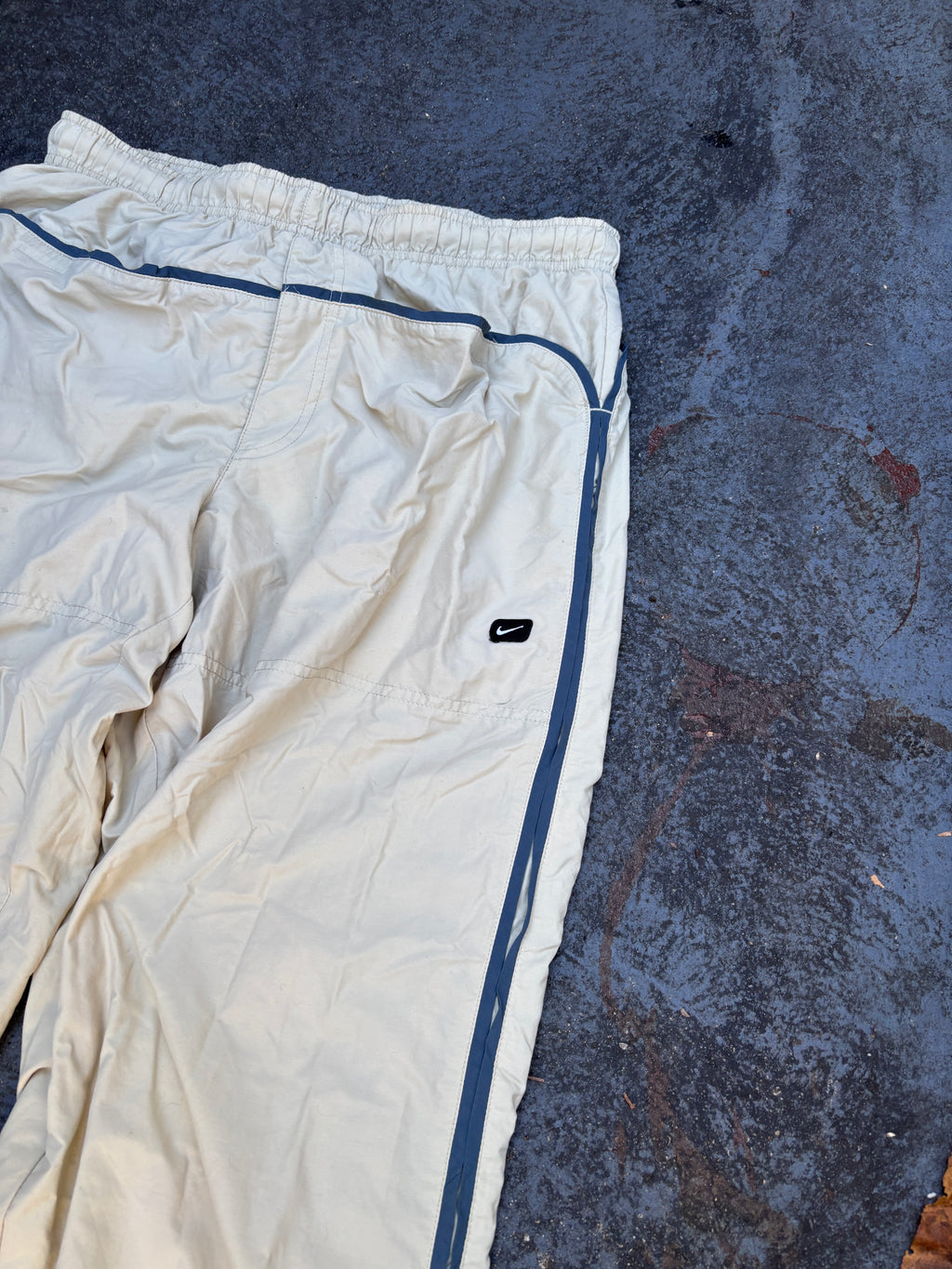 Vintage Y2K Nike Track Pants Size M Cream Grey Detail Wide Leg Windbreakers
