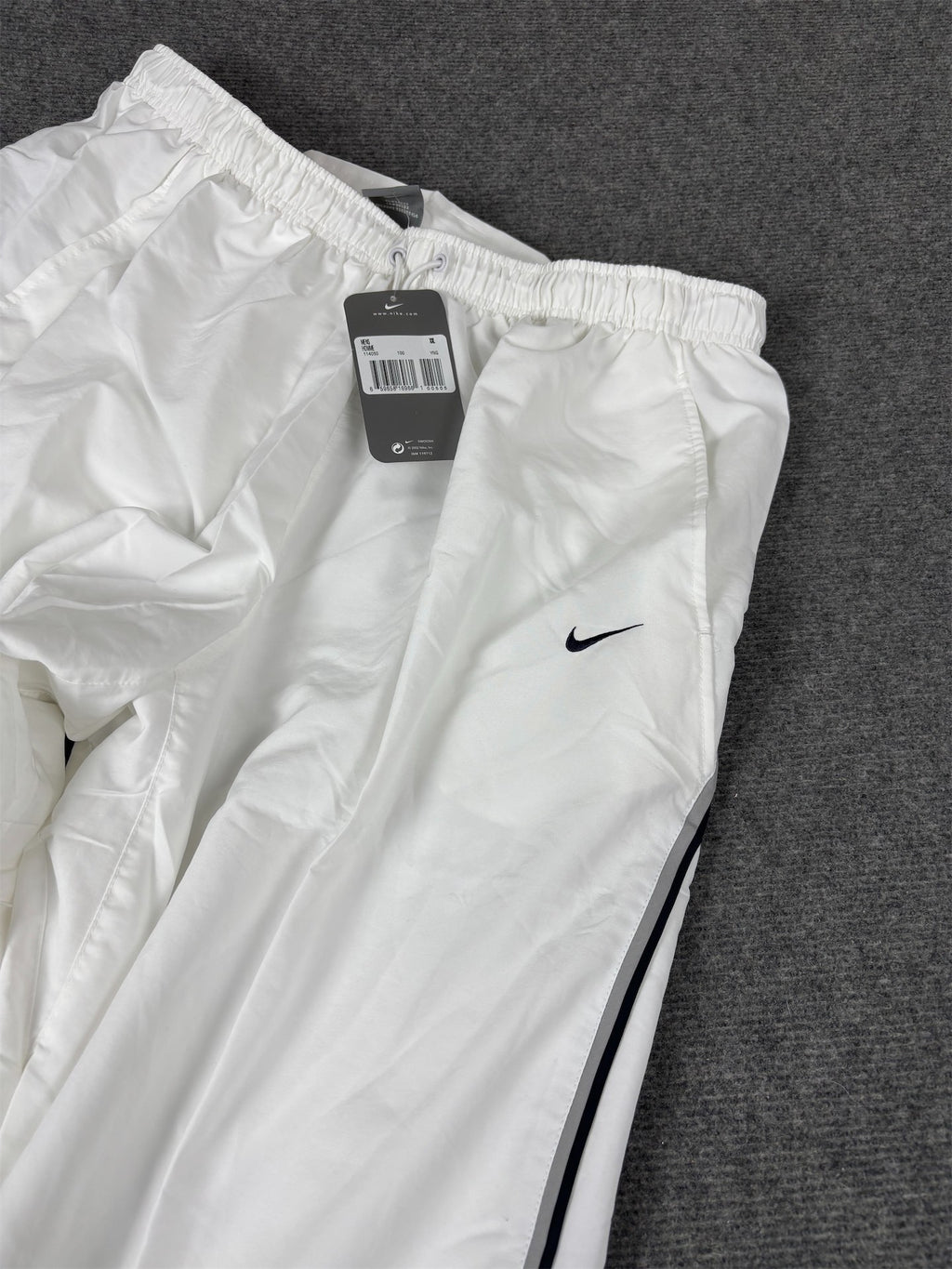 Vintage Y2K Nike 3/4 Track Pants Men's XXL White Black Grey Piping Deadstock Joggers Wide Leg