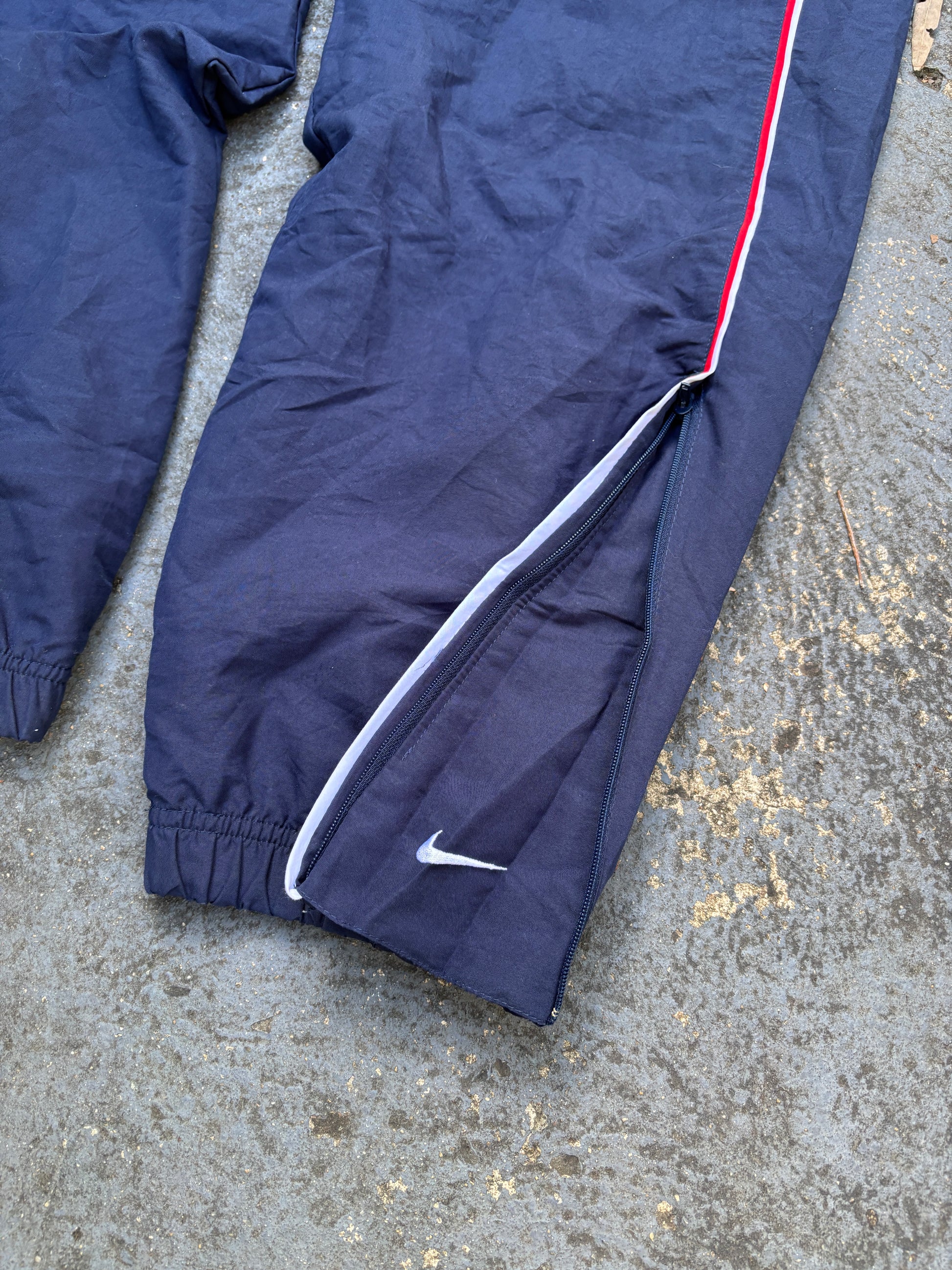 Vintage Y2K Nike Track Pants Size M Navy Red Piping Swoosh Wide Leg Nylon Windbreakers