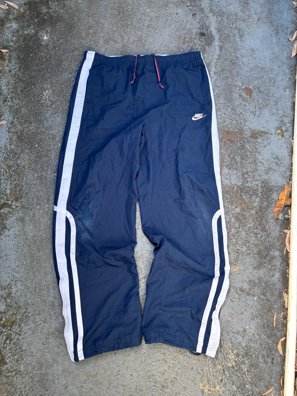 Vintage Y2K Nike Track Pants Size M Navy White Detail Logo Wide Leg Windbreakers