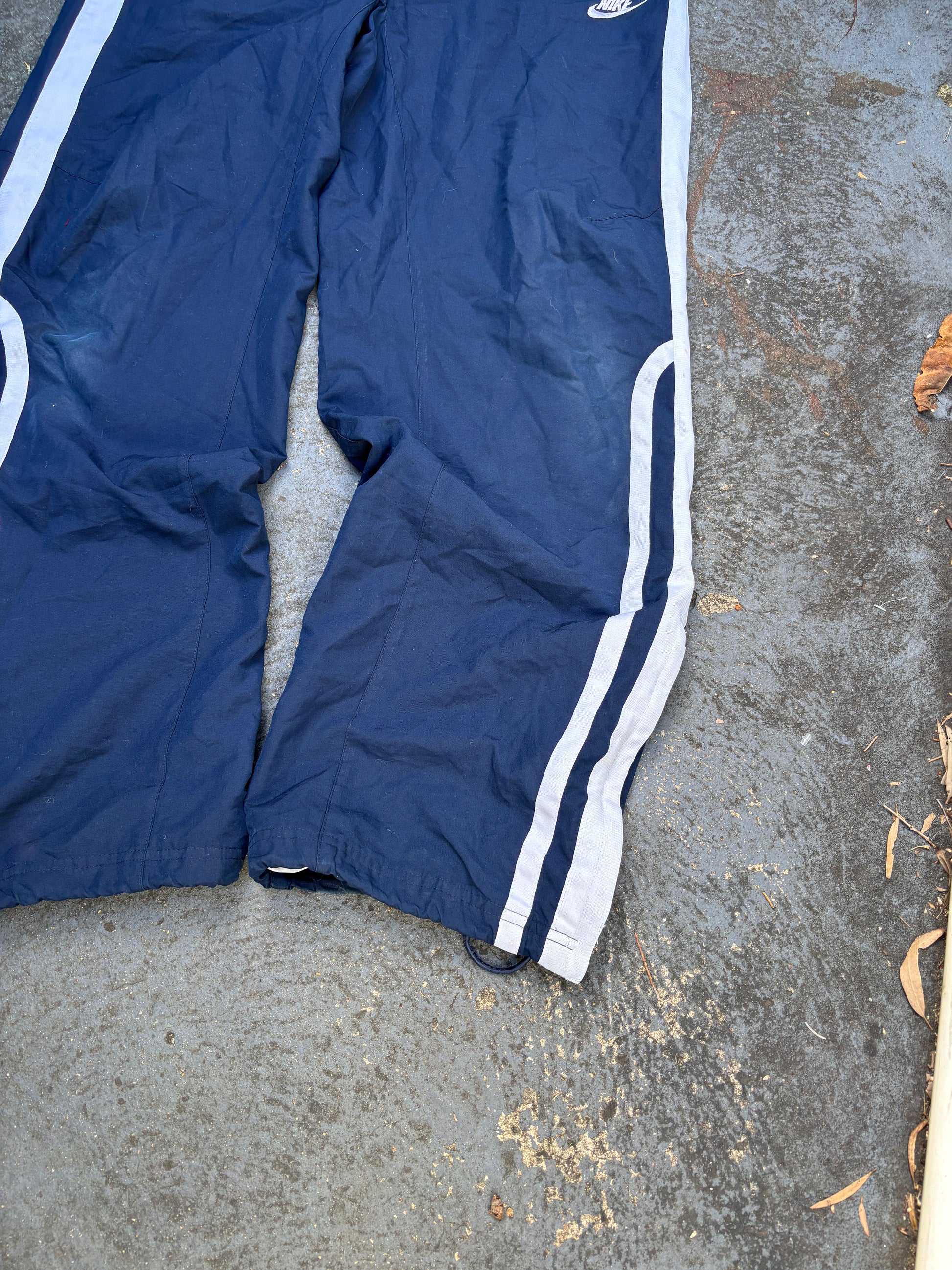 Vintage Y2K Nike Track Pants Size M Navy White Detail Logo Wide Leg Windbreakers