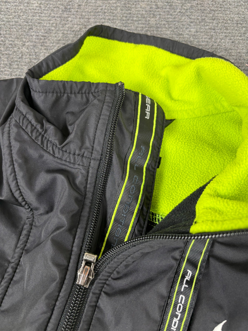 Vintage Y2K Nike ACG Vest Men's S Black Lime Green Fleece Gillet Zip Up Mock Neck