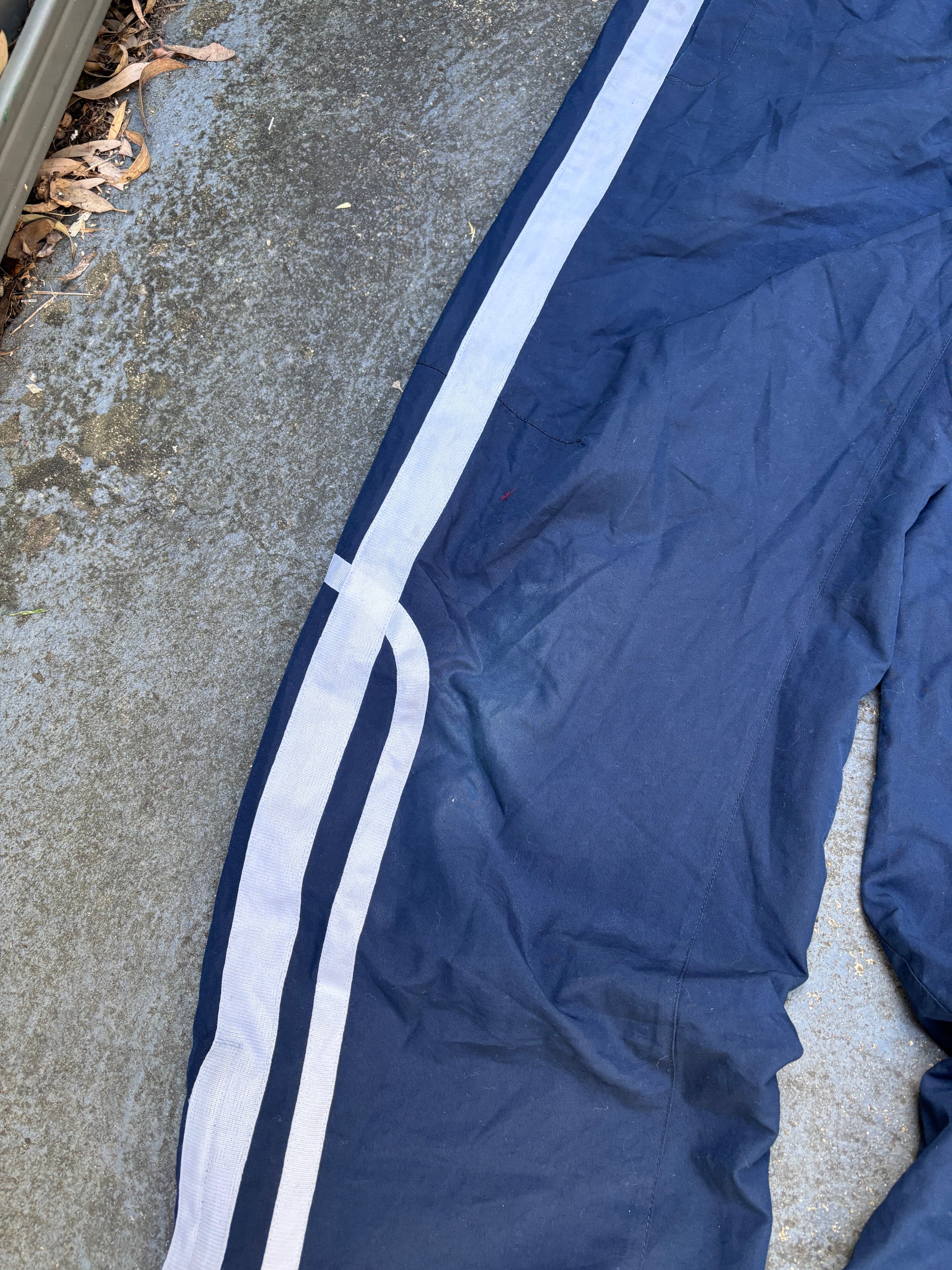 Vintage Y2K Nike Track Pants Size M Navy White Detail Logo Wide Leg Windbreakers
