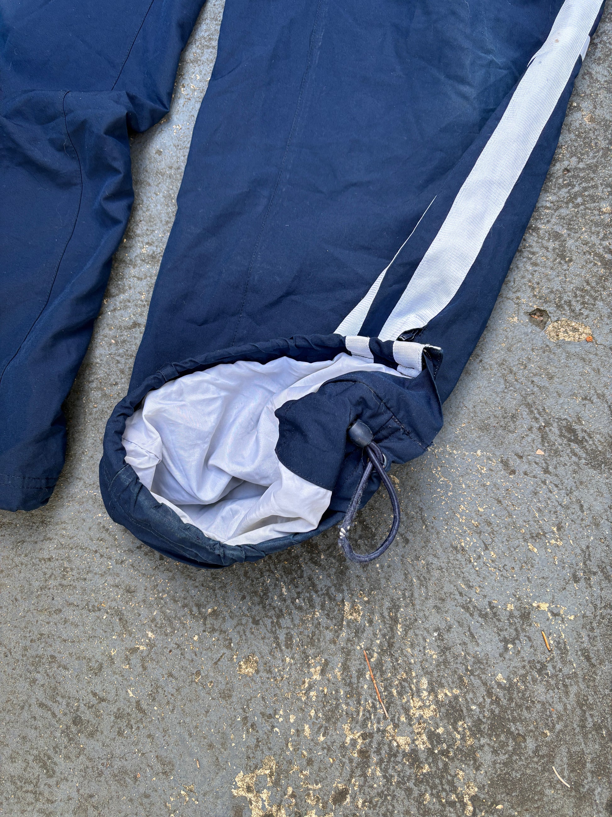 Vintage Y2K Nike Track Pants Size M Navy White Detail Logo Wide Leg Windbreakers