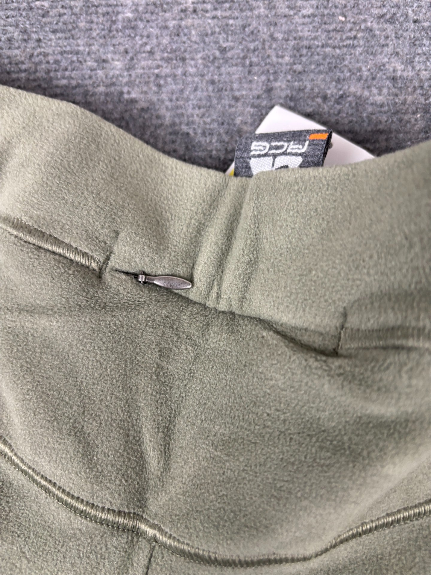 Vintage Y2K Nike ACG Track Pants Women's S Green Fleece Embroidered Joggers Slim