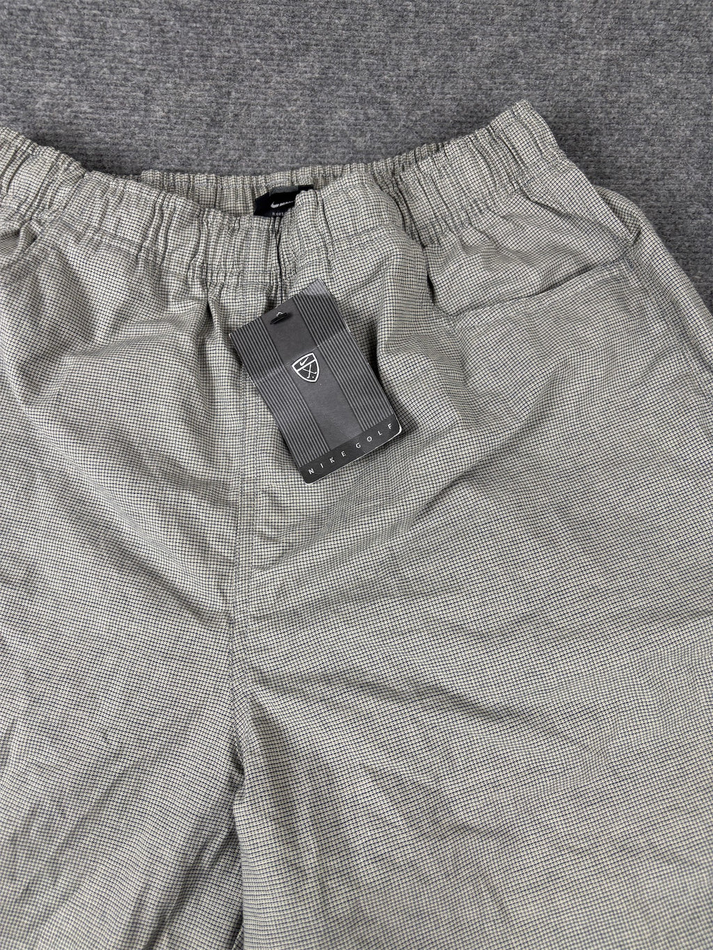Vintage Y2K Nike Golf Shorts Men's S Grey Mini Checked 2001 NWT Deadstock Wide Leg