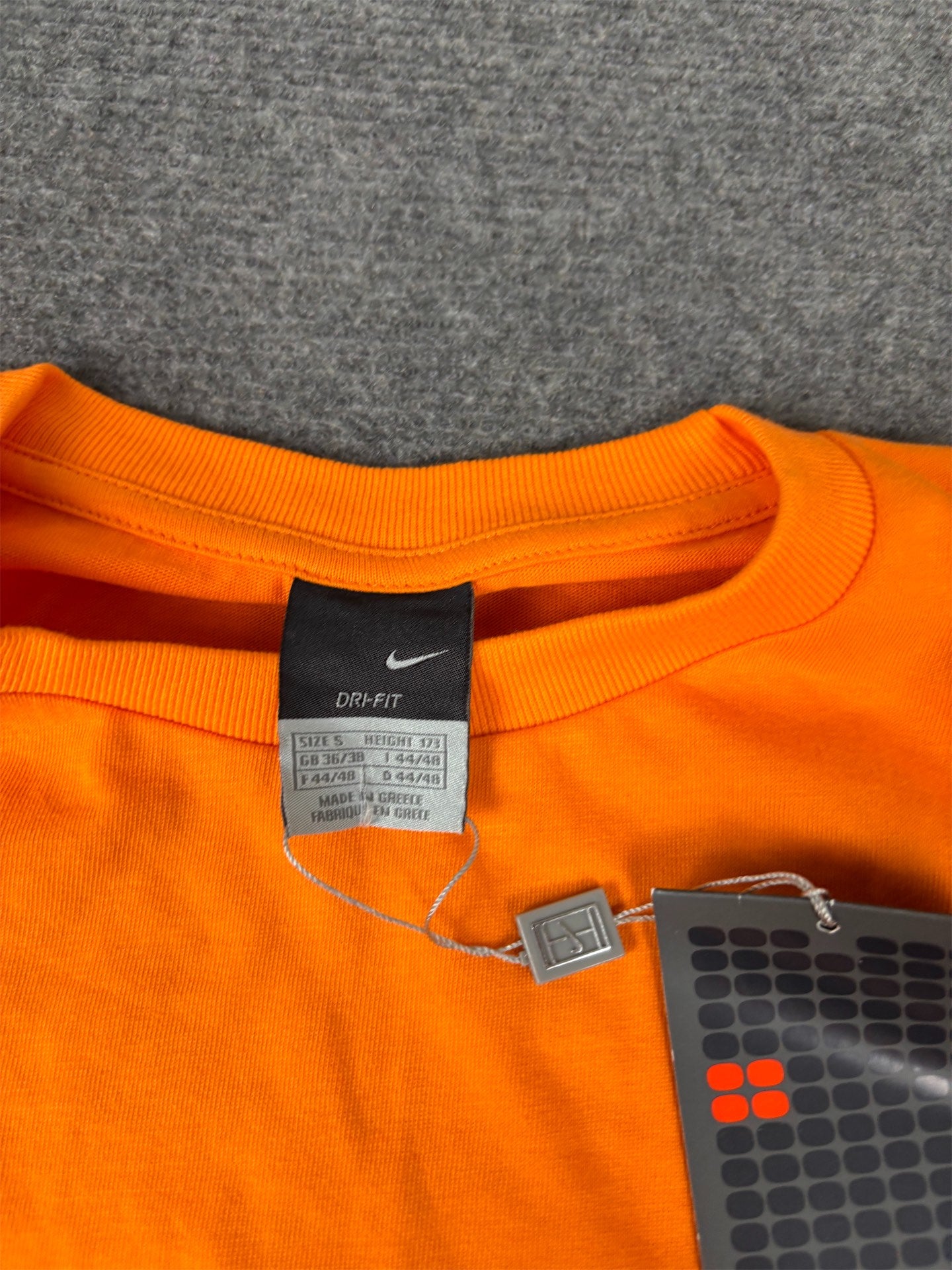 Vintage Y2K Nike Court T-shirt Men's S Orange Love Tennis New w Tags Deadstock Crew Neck