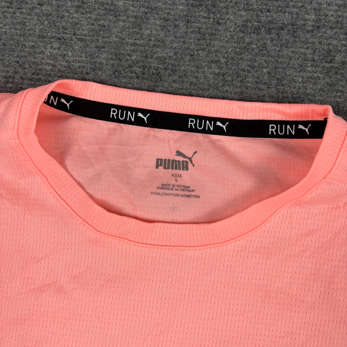 Puma Run Activewear Top Women's Small Pink Grey T-shirt