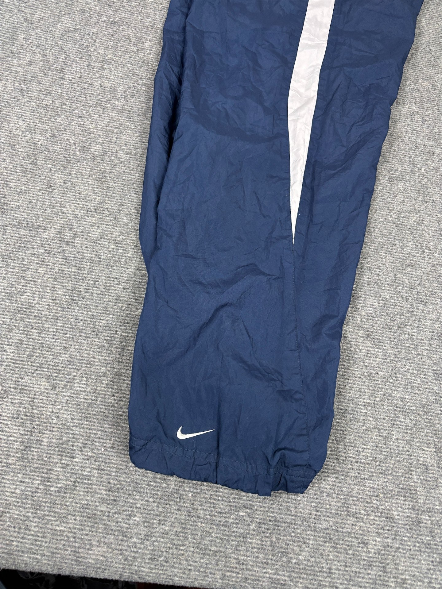 Vintage Y2K Nike Track Pants Women's M Navy White Panels Swoosh Joggers Wide Leg