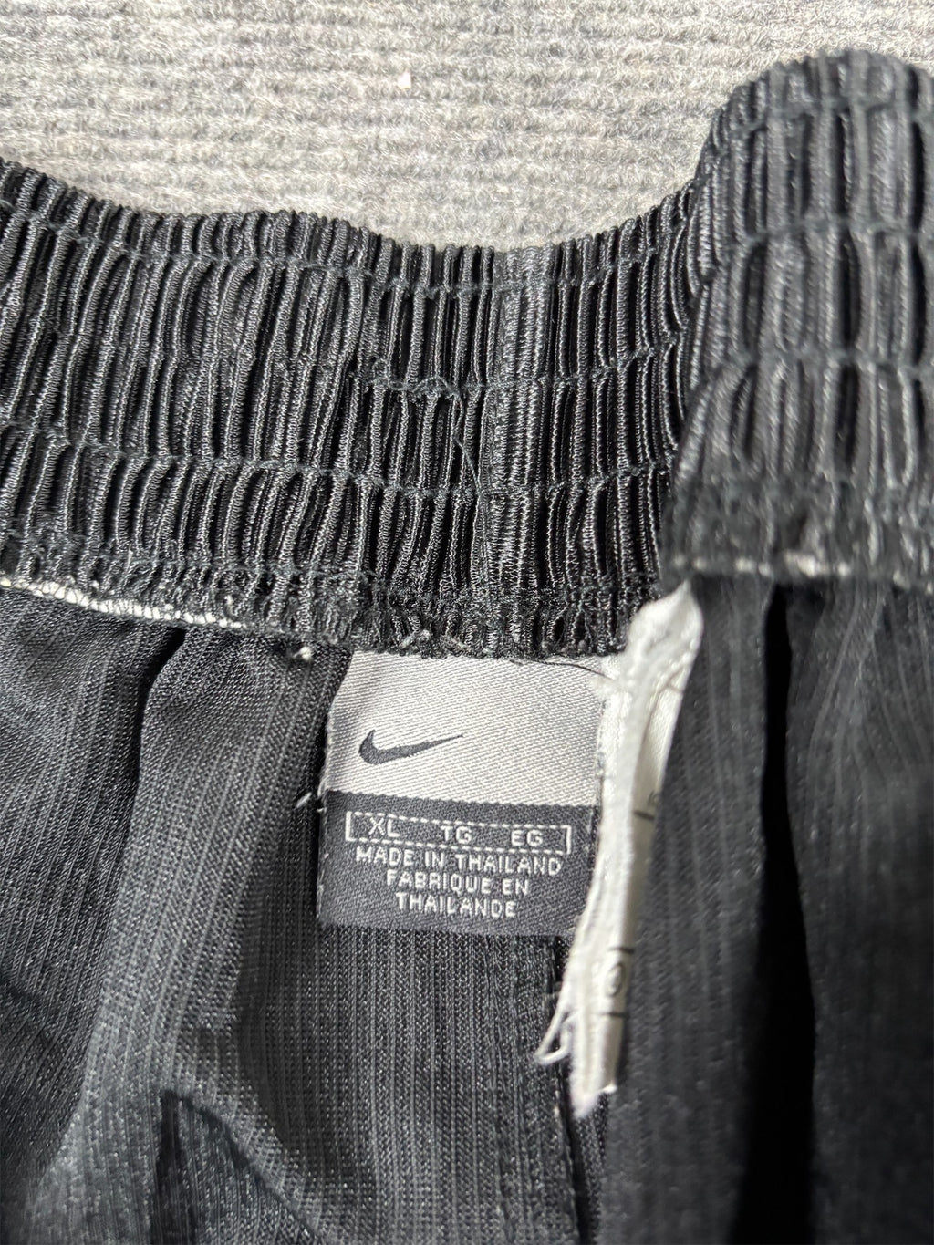 Vintage Y2K Nike Track Pants Men's XL Black Tear Away Basketball Joggers Wide Leg