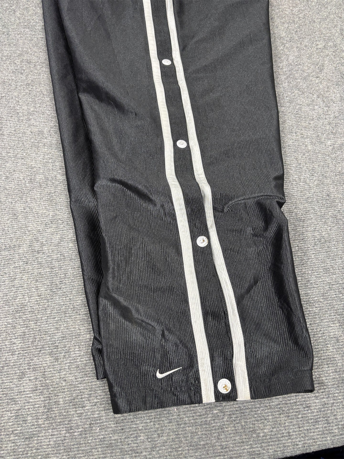 Vintage Y2K Nike Track Pants Men's XL Black Tear Away Basketball Joggers Wide Leg