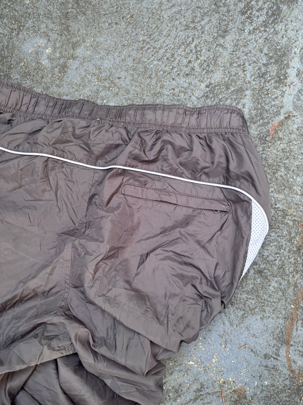 Vintage Y2K Nike Track Pants Size L Grey White Detail Classic Nylon Windbreaker