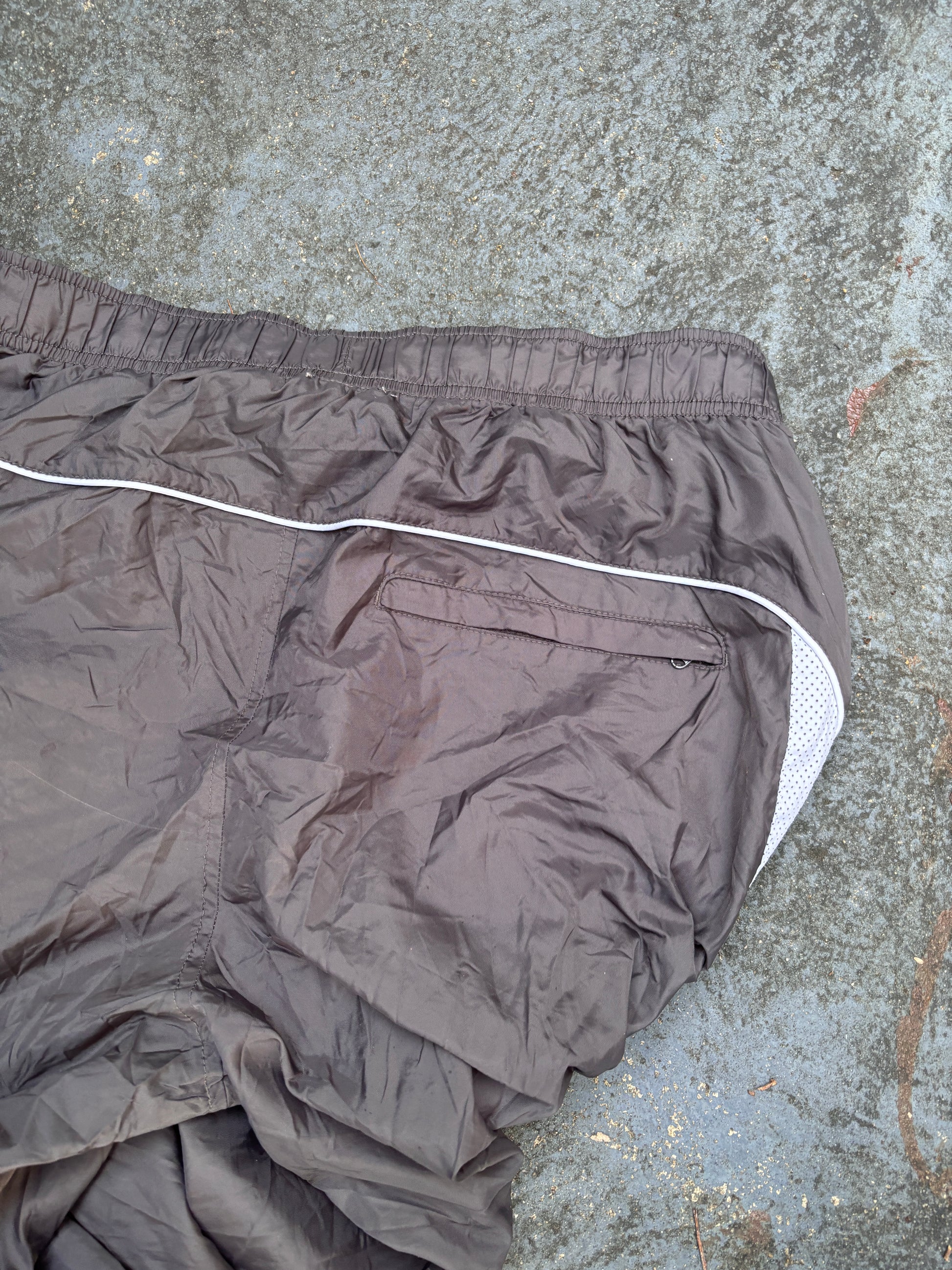 Vintage Y2K Nike Track Pants Size L Grey White Detail Classic Nylon Windbreaker