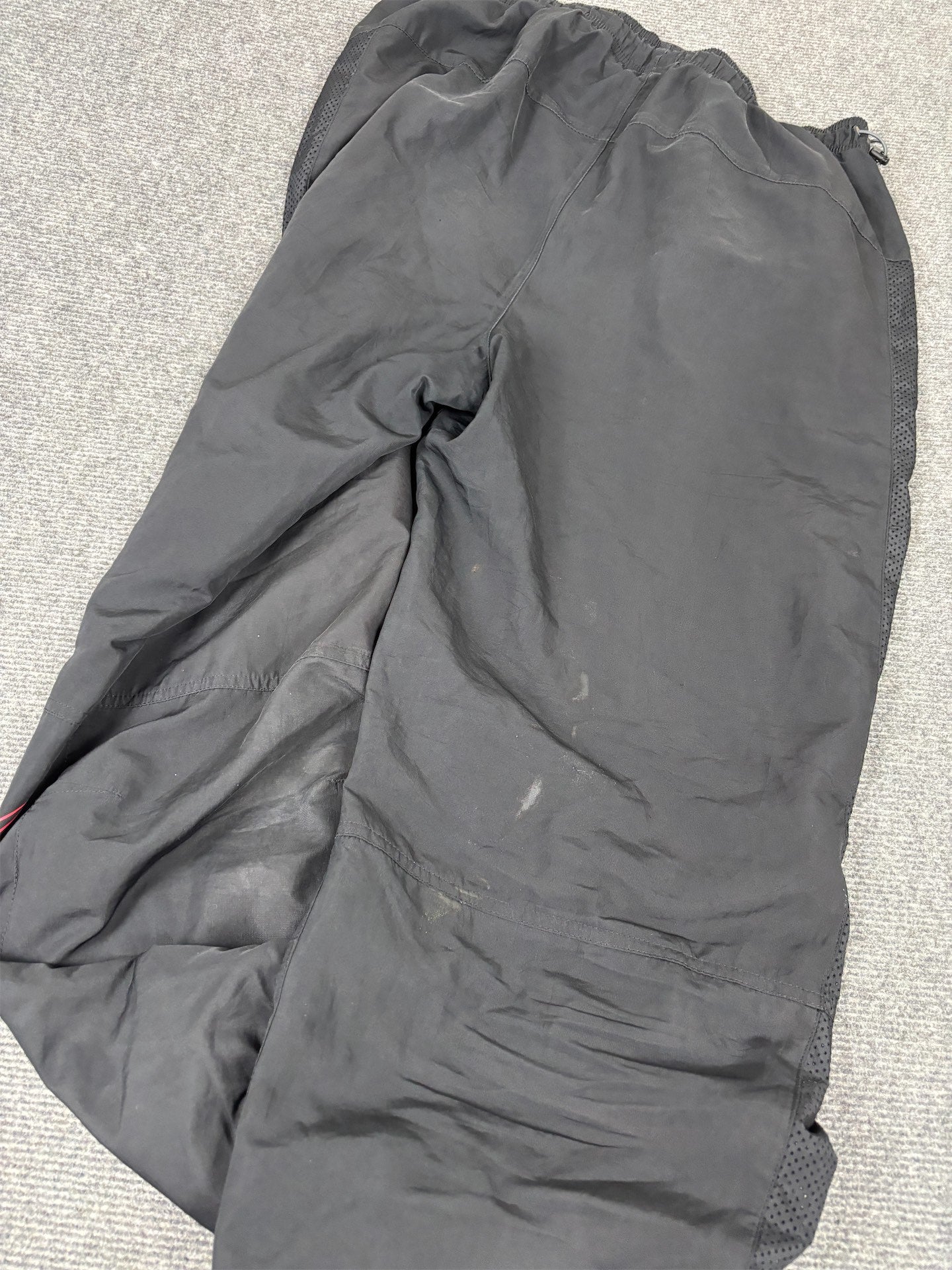 Y2K Nike Track Pants Men's L Black Red Spell Out Mesh Panel Joggers Tapered