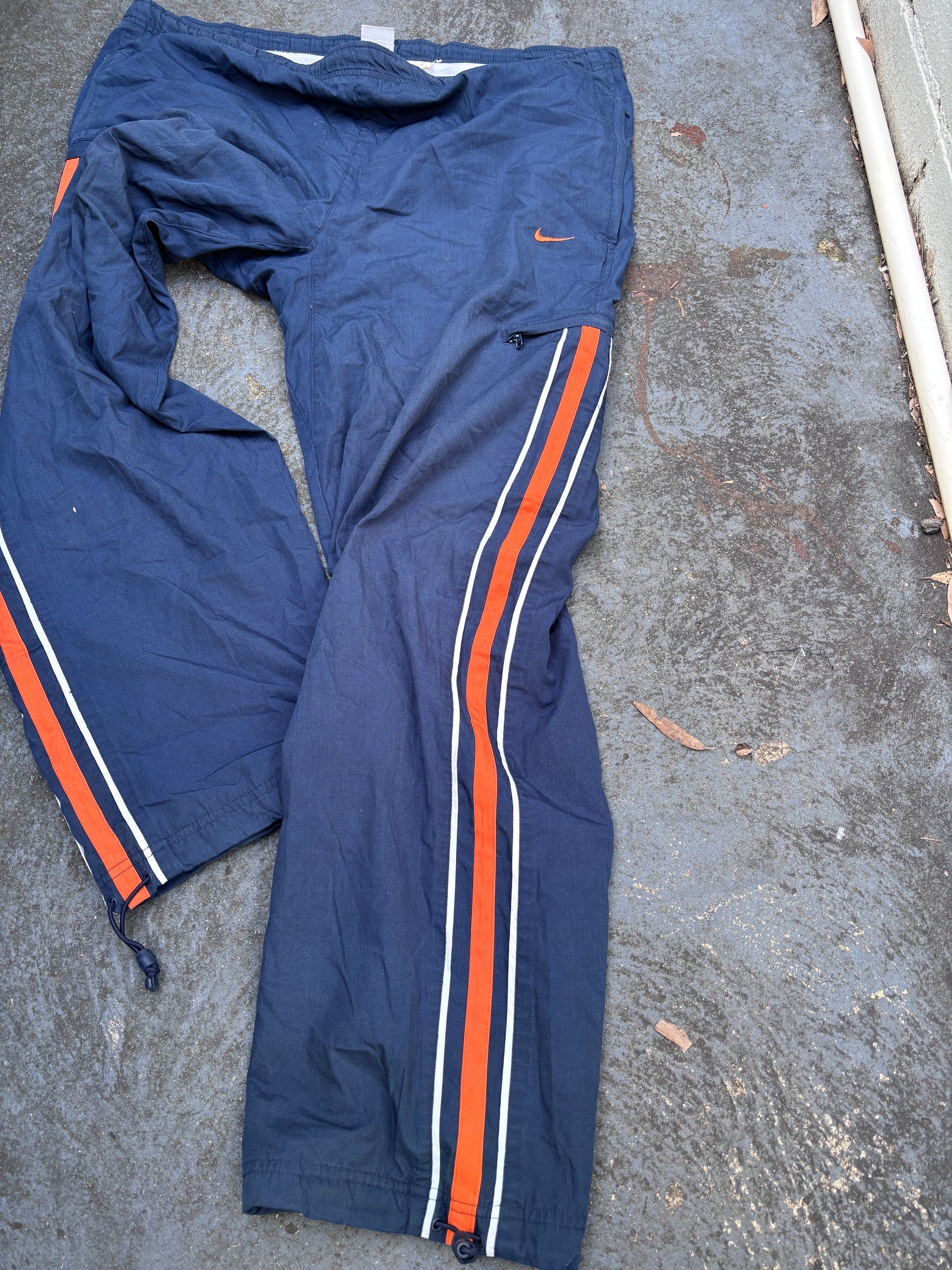 Vintage Y2K Nike Cargo Track Pants Size XL Navy Orange Detail Wide Leg Trousers