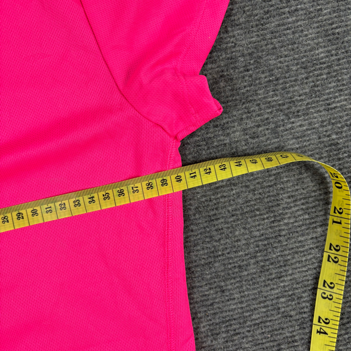 Nike Dri-Fit Activewear Top Women's XS Pink White Marathon T-shirt Japan Stock