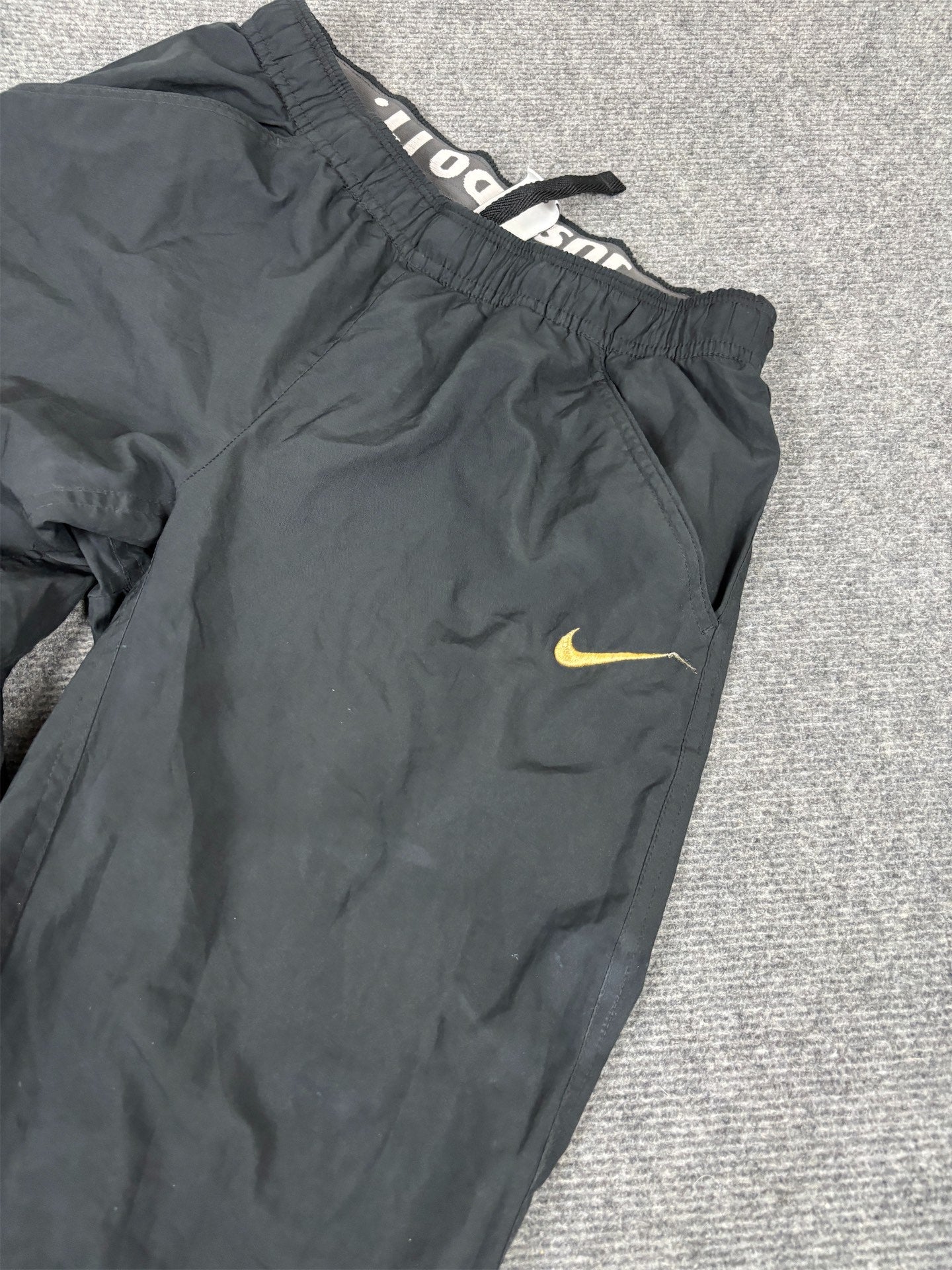 Classic Nike Track Pants Men's S Black Gold Swoosh Dri-fit Joggers Straight Leg