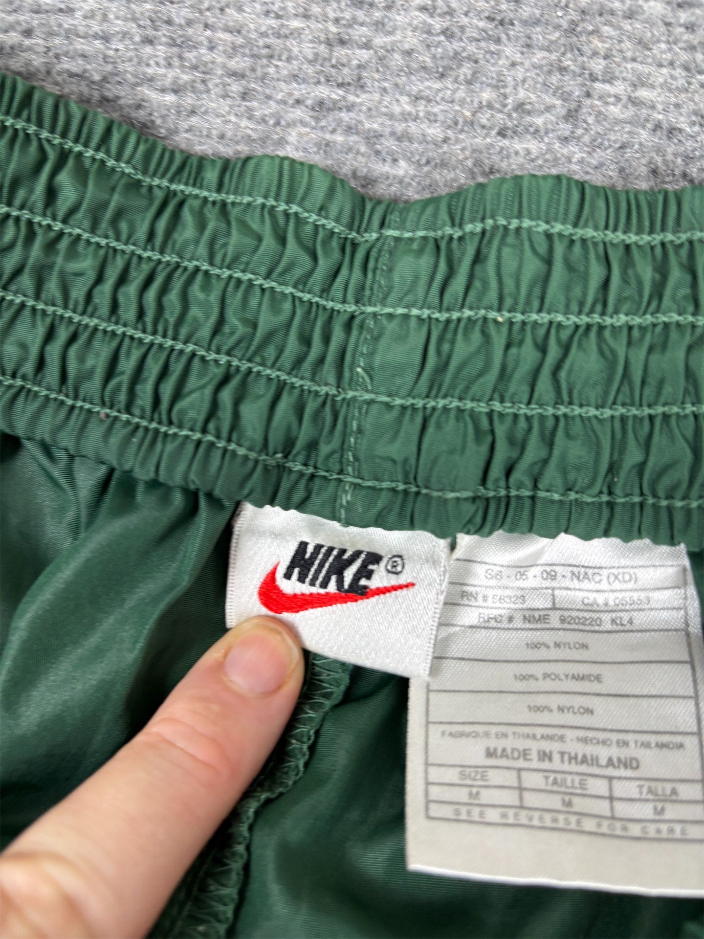 Vintage 90's Nike Track Pants Men's M Green Tear Away Embroidered Logo Joggers Wide Leg