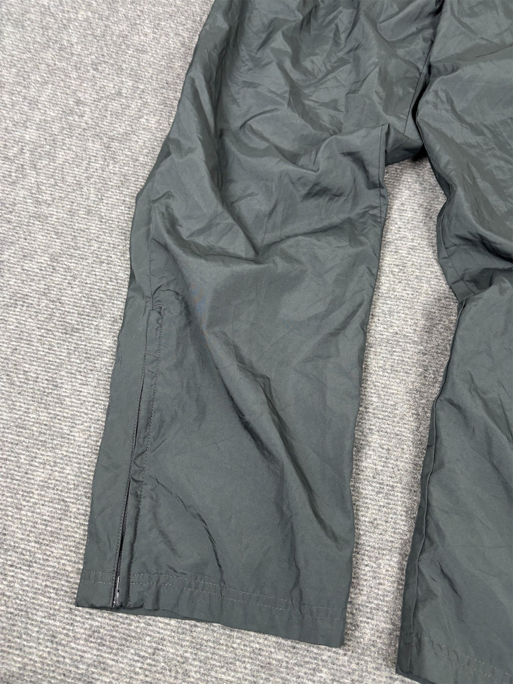 Y2K 10s Nike Track Pants Men's M Black Dark Grey Swoosh Joggers Wide Leg