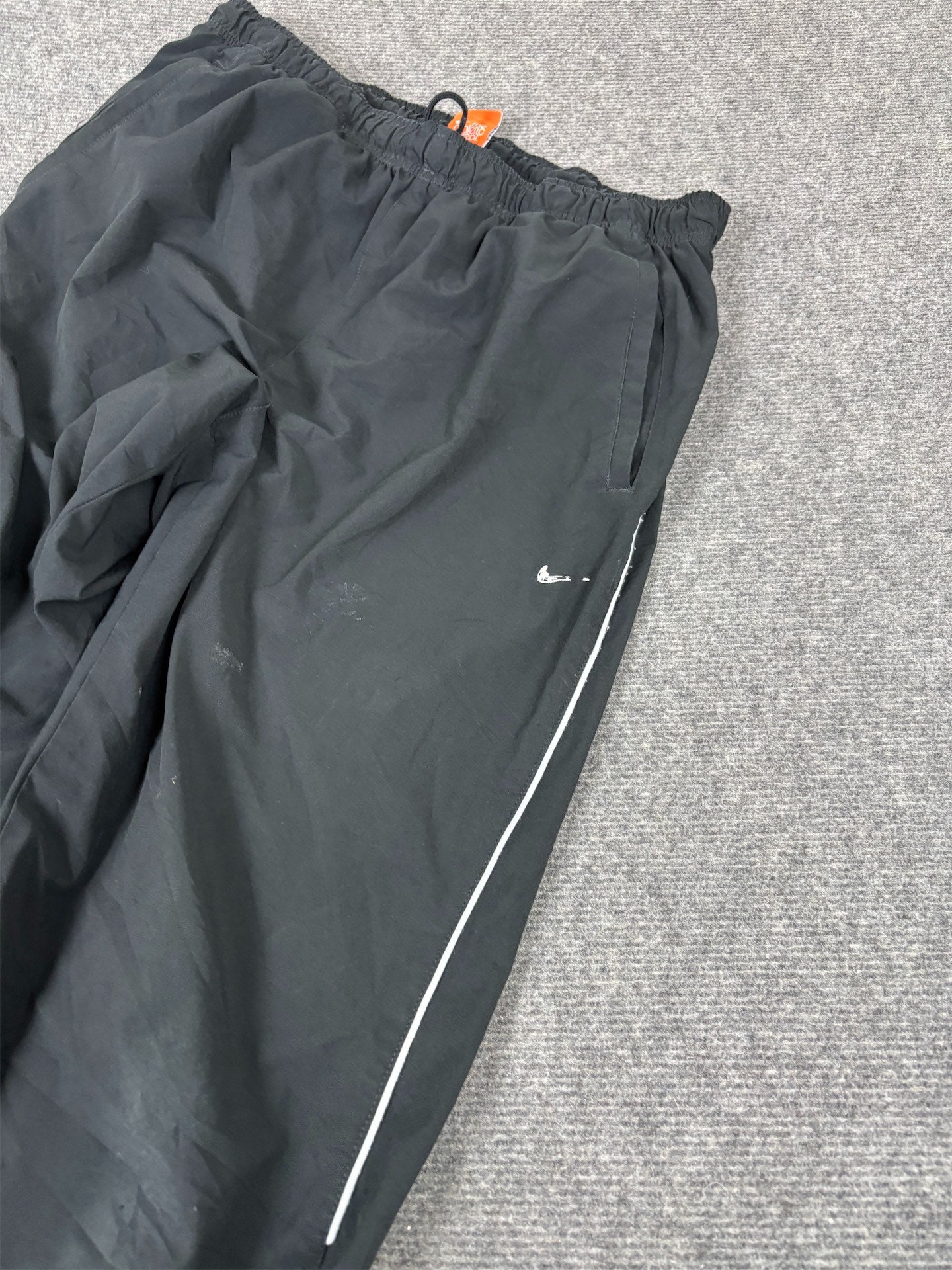 Vintage Y2K Nike Track Pants Women's L Black Grey Piping Swosh Joggers Straight Leg