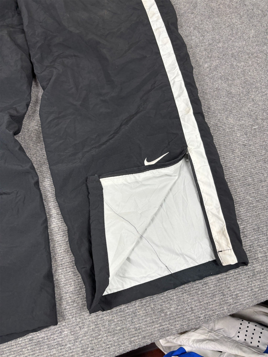 Vintage Y2K Nike Track Pants Men's XL Black White Panels Swoosh Joggers Wide Leg