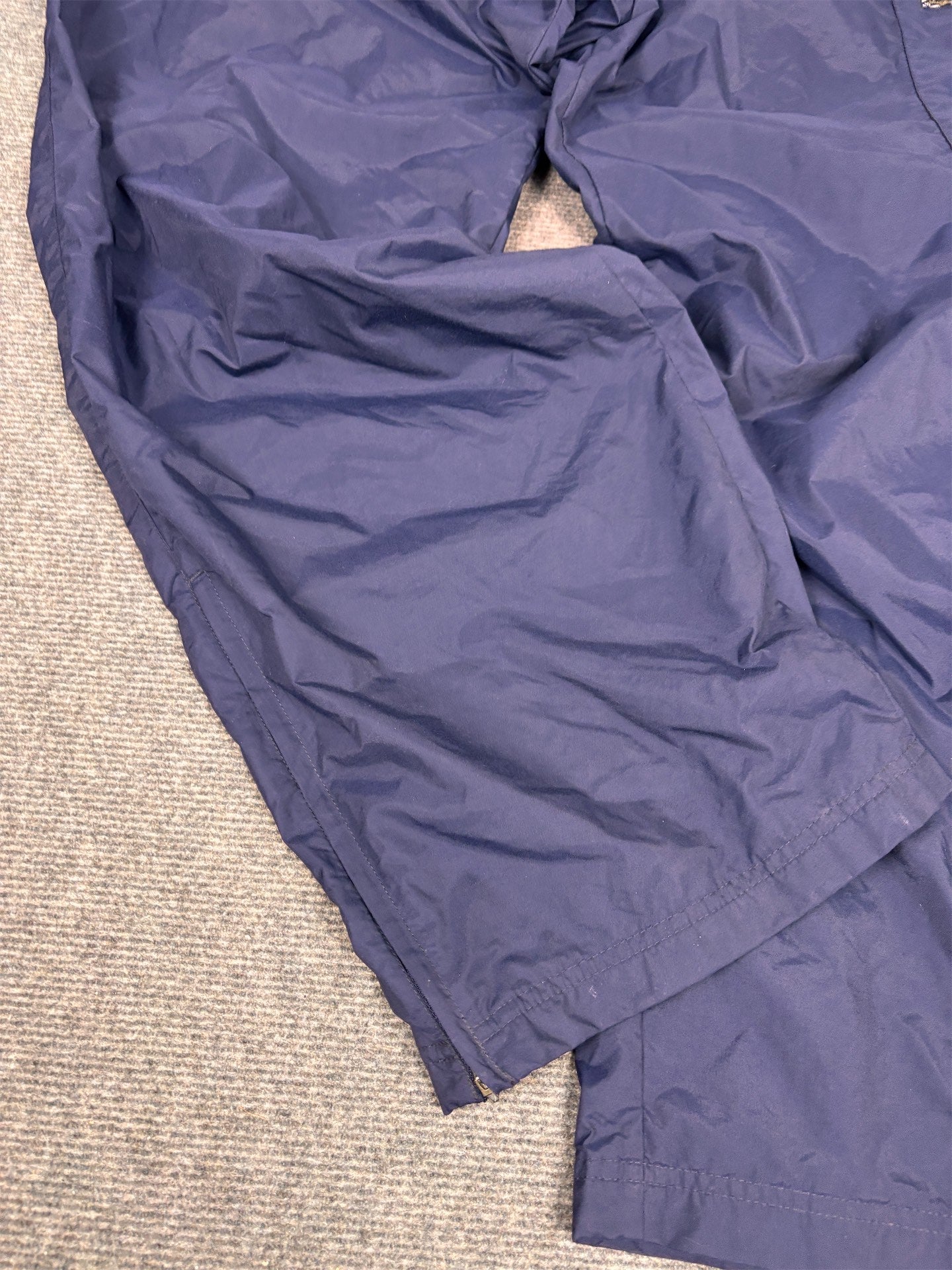 Vintage Y2K Nike Cargo Track Pants Men's XL Navy Super Baggy Joggers Wide Leg