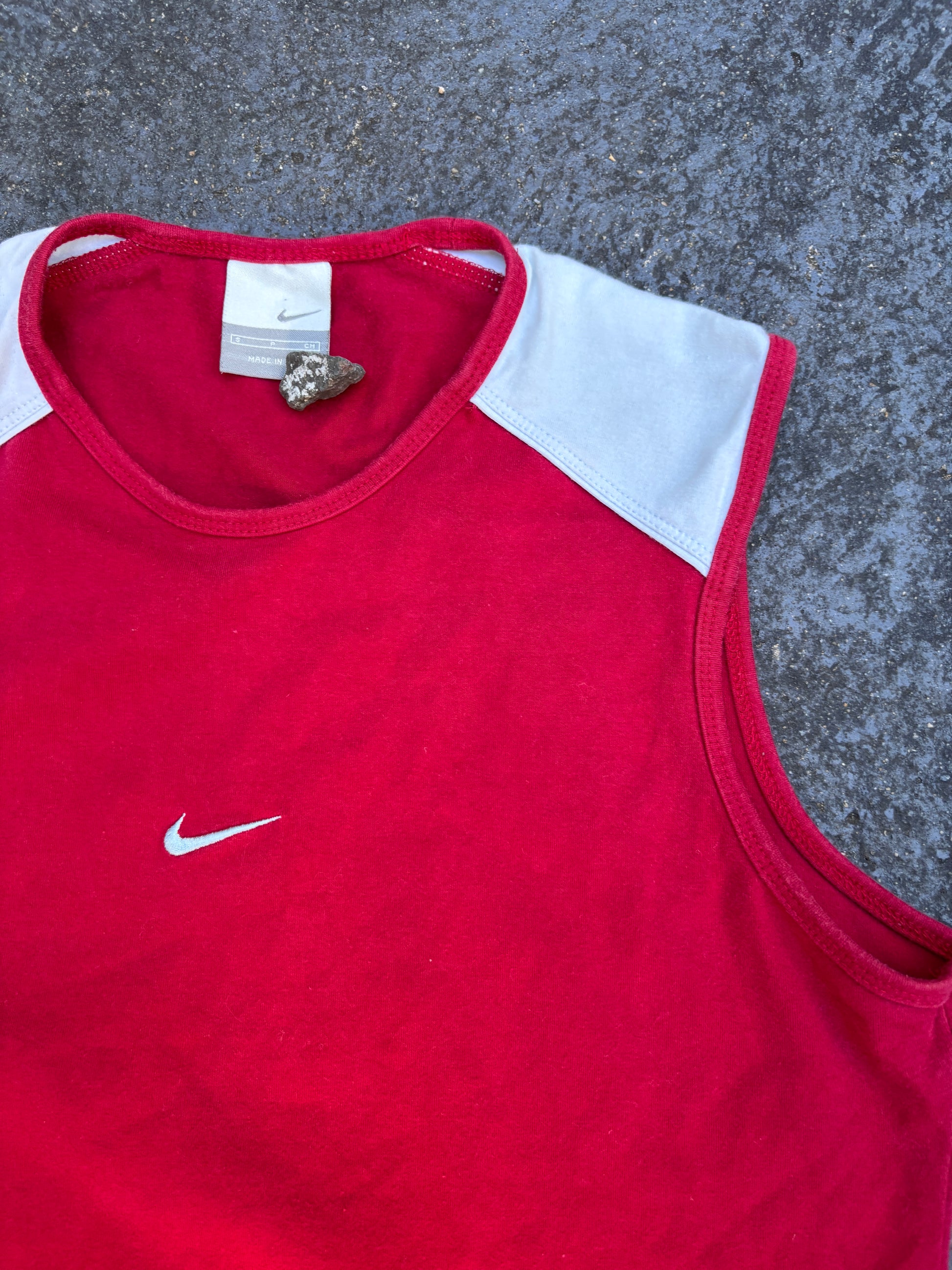 Vintage Y2K Nike Tank Size S Red White Center Swoosh Sleeveless Top