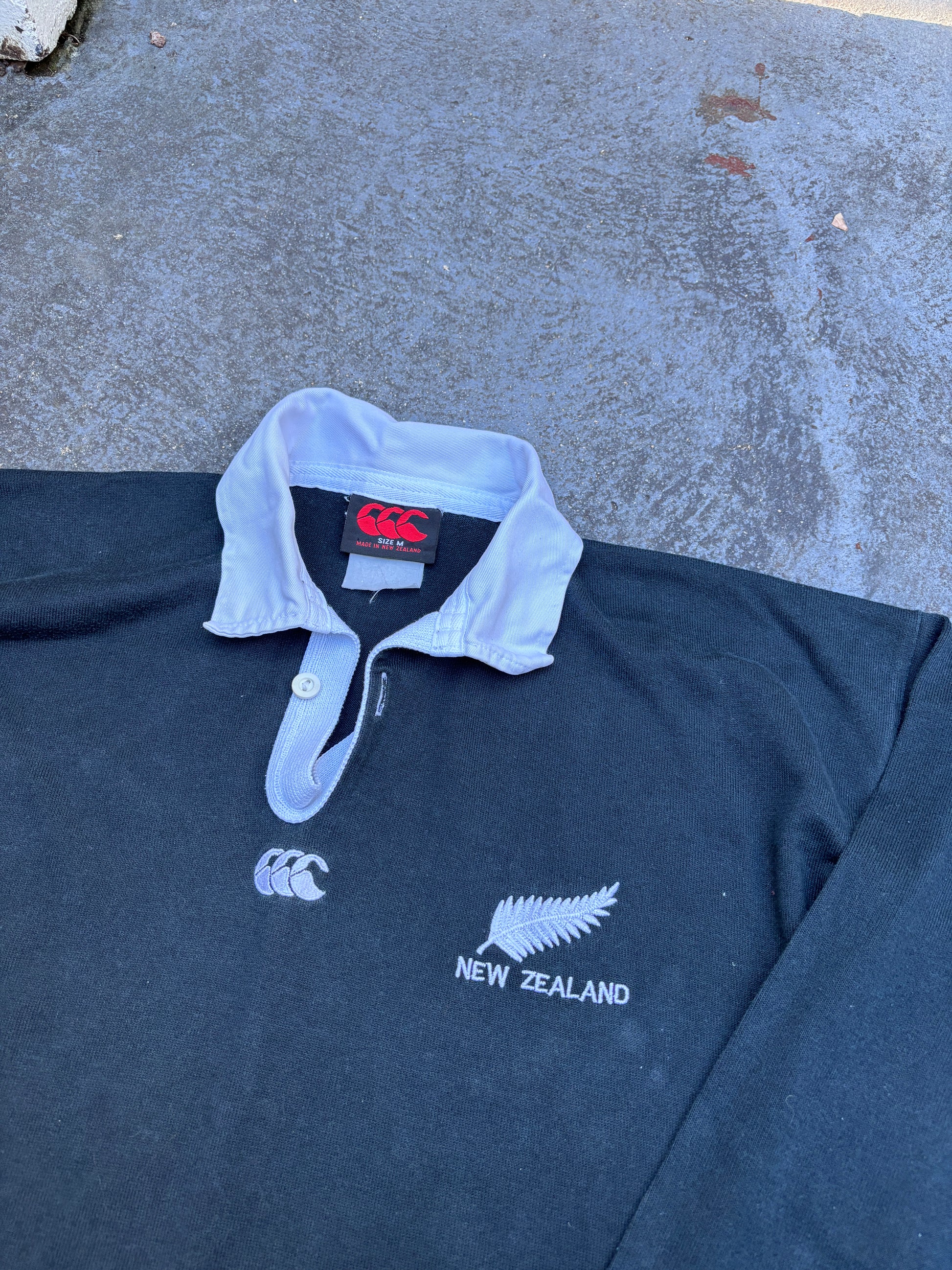 Vintage 90s Canterbury New Zealand All Blacks Rugby Jersey Size M Made in NZ