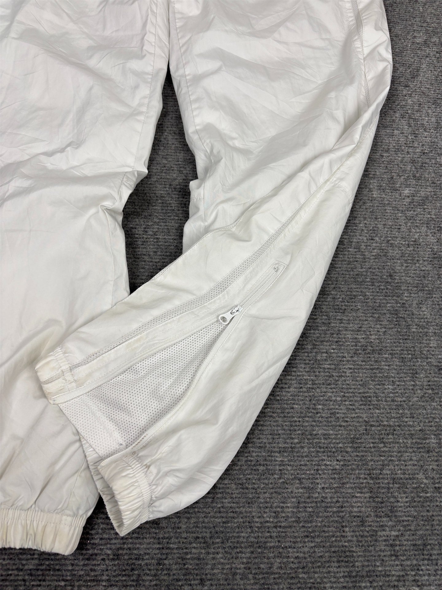 Vintage Y2K Nike Track Pants Women's S White Black Swoosh Mesh Panels Tapered