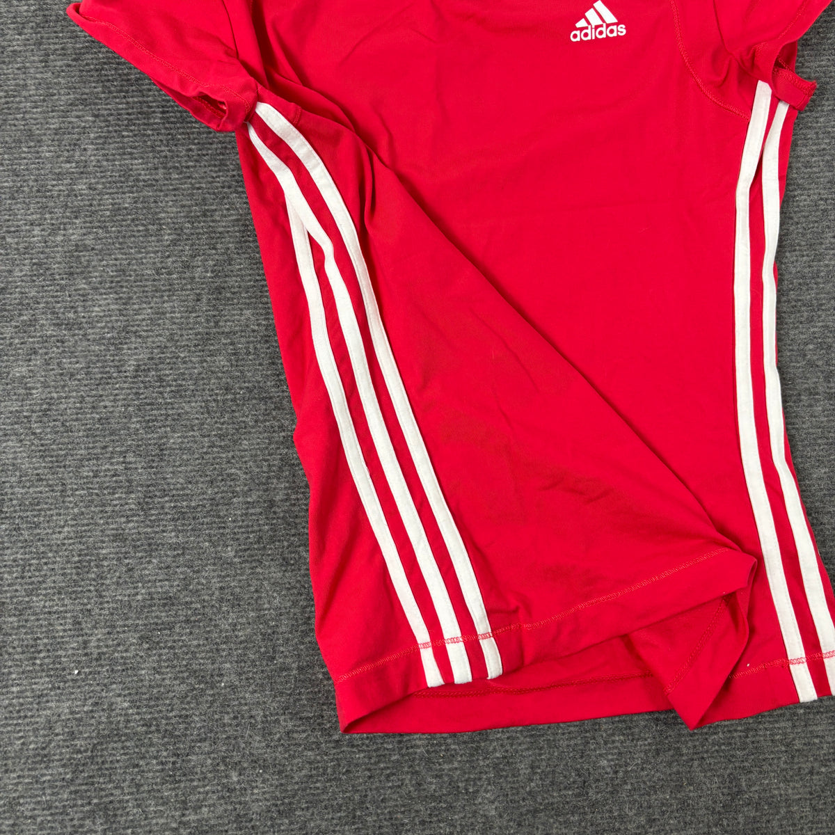 Adidas y2k Activewear Top Women's XS Red Three Stripe Baby Tee Petite