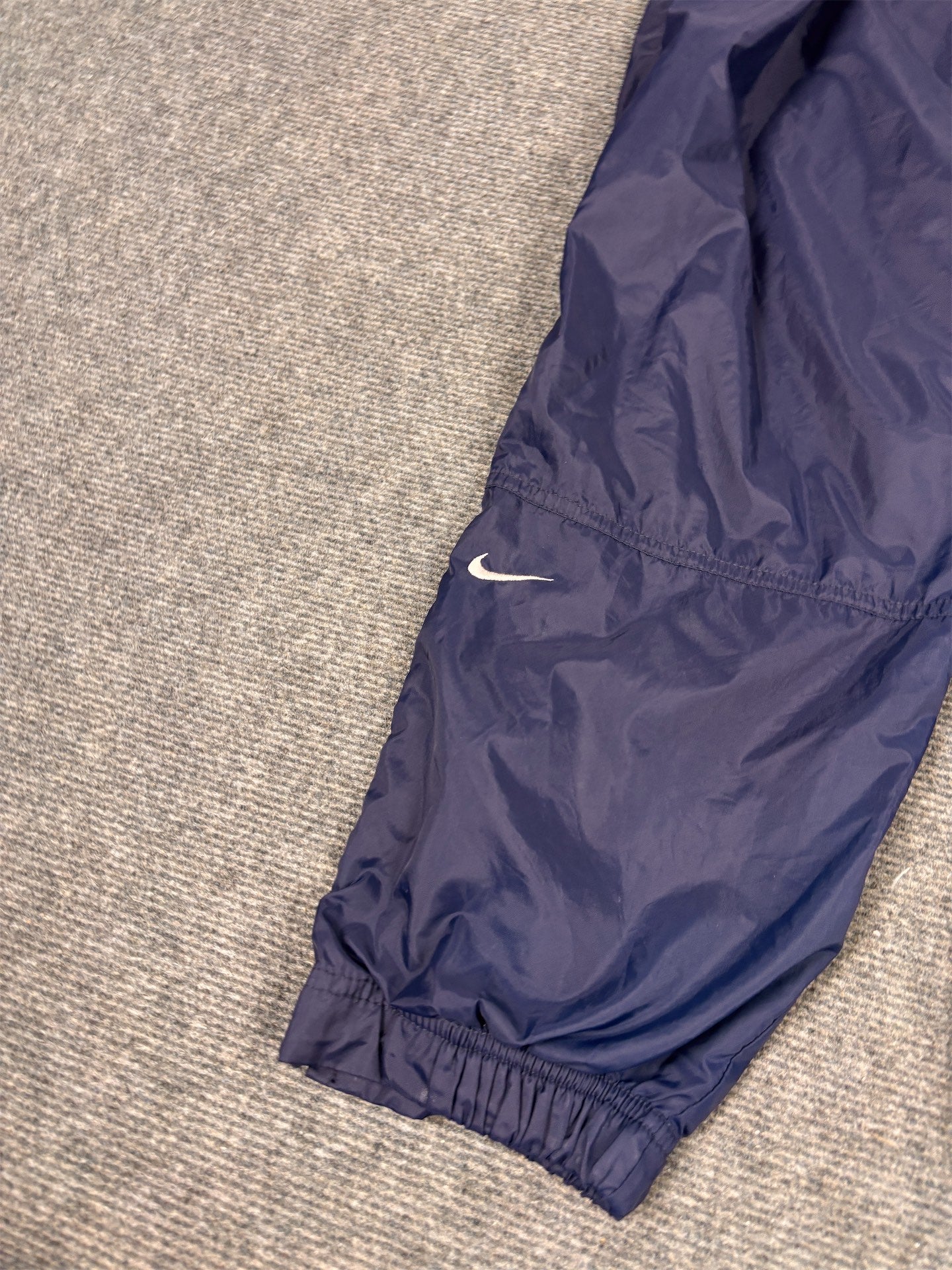 Vintage 90's Nike Track Pants Women's S Navy White Swoosh Joggers Tapered