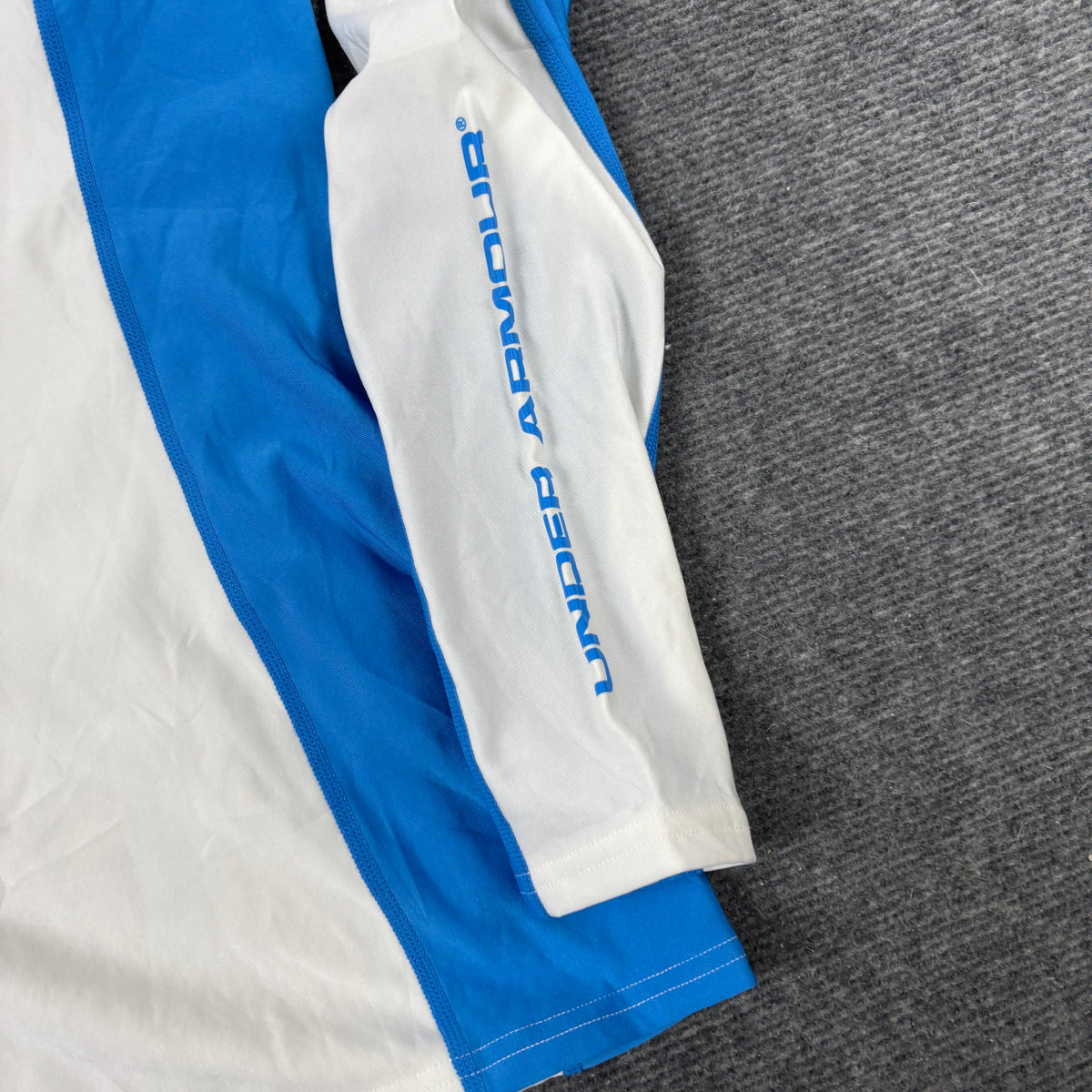 Y2K Under Armour Mock Neck Compression Top Men's Small White Blue Activewear