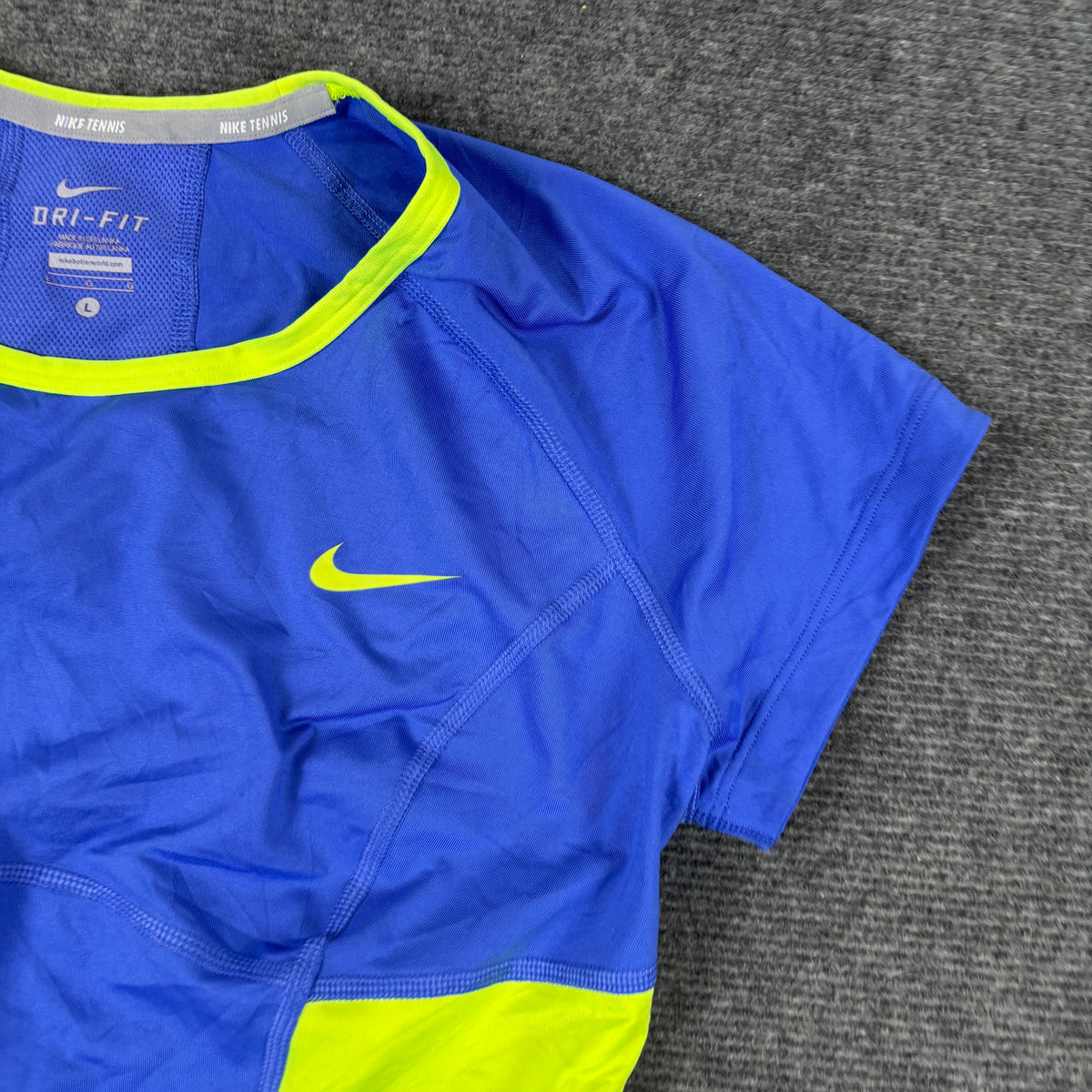 Nike Tennis Dri-Fit T-Shirt Activewear Womens XS Small Blue Volt Fitted Top
