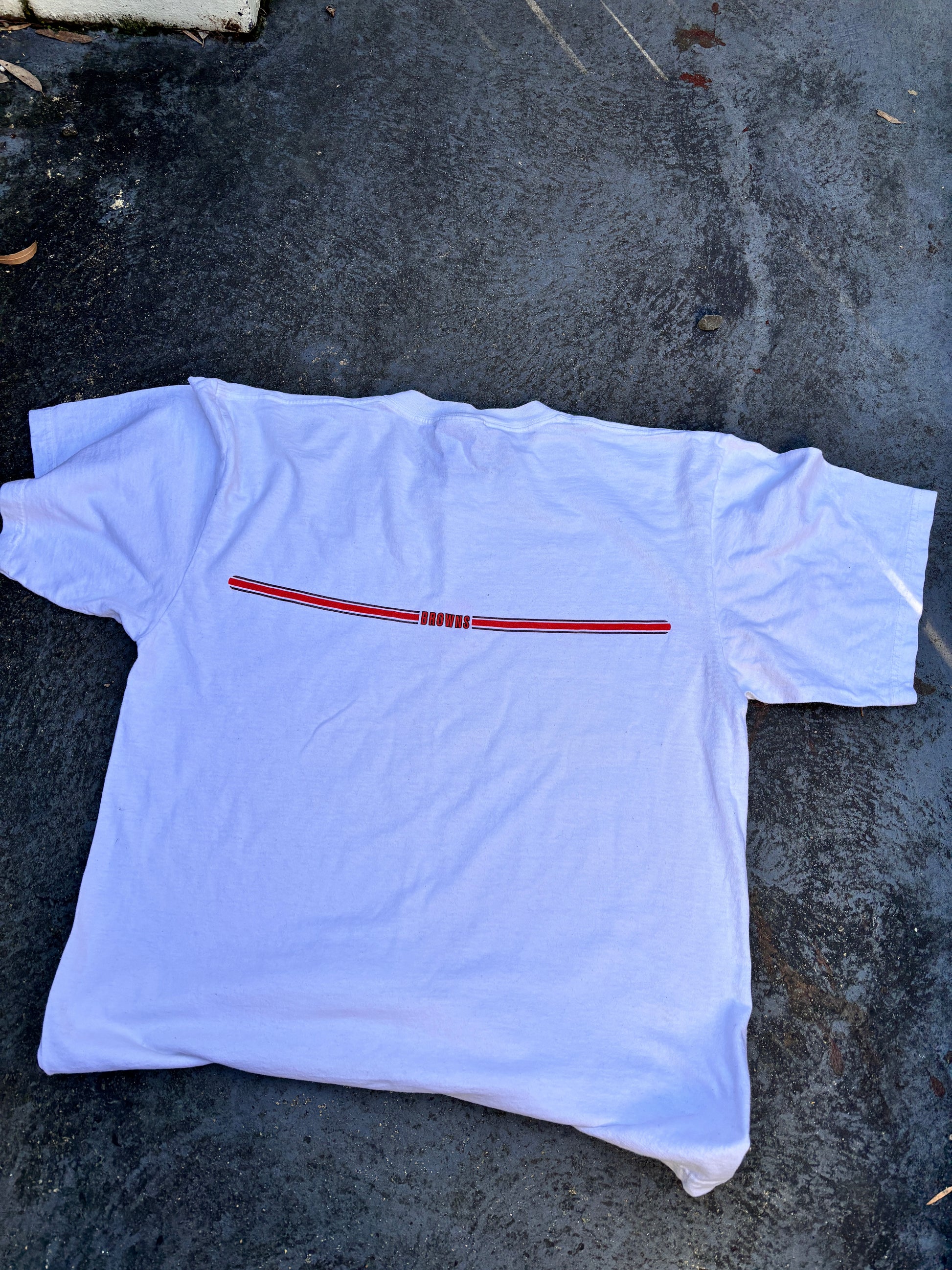 Vintage 90s Nike T-shirt Size M White Cleveland Browns Center Swoosh Logo Crew