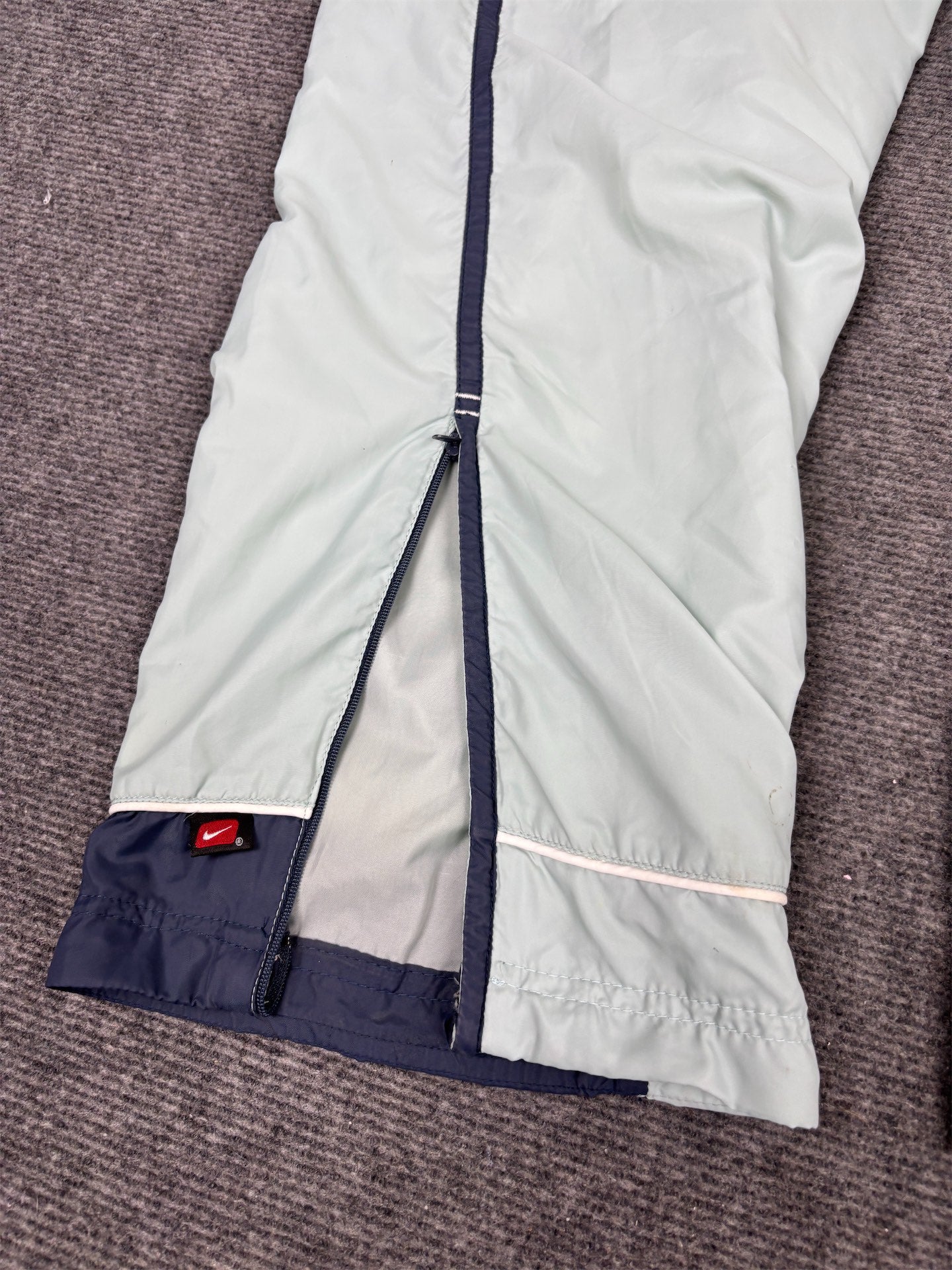 Vintage Y2K Nike Track Pants Women's M Blue Navy Panels Swoosh Joggers Straight Leg