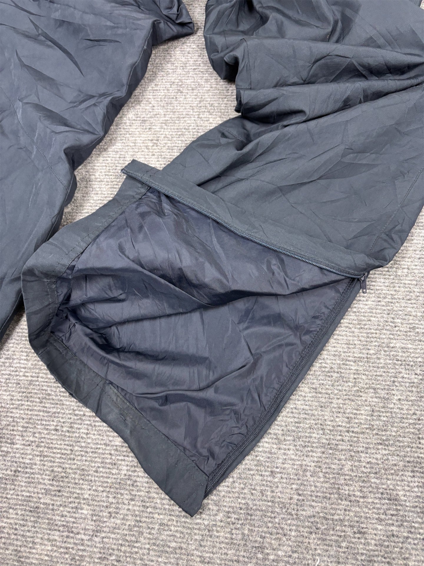 Classic Nike Track Pants Men's M Navy White Spell Out Joggers