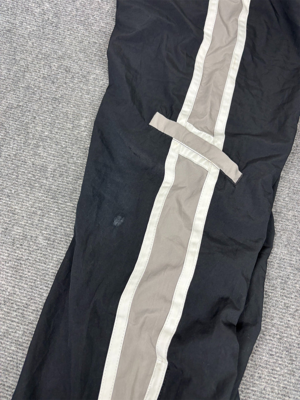 Vintage Y2K Nike Cargo Track Pants Women's S Black Grey White Panel Joggers