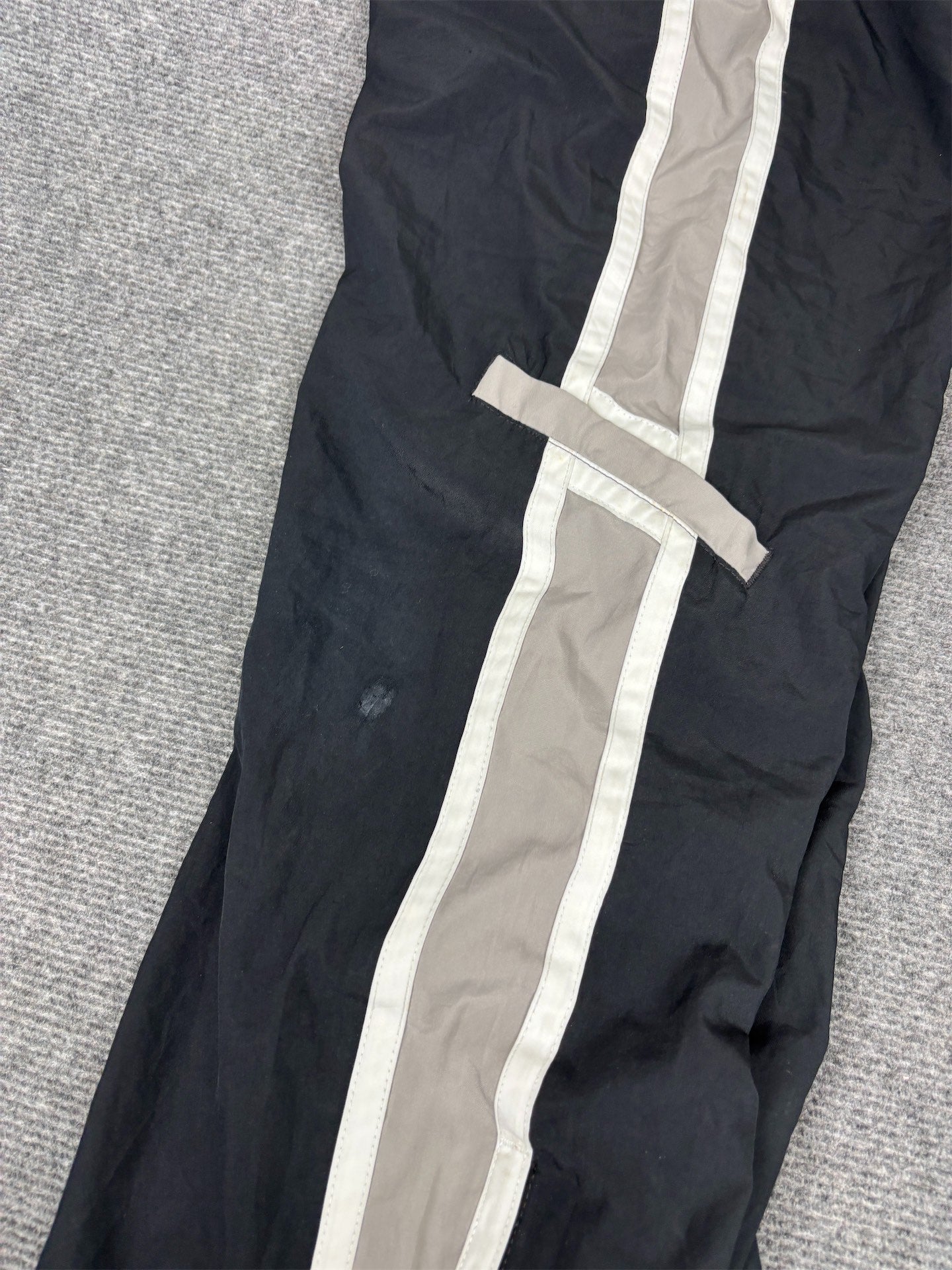 Vintage Y2K Nike Cargo Track Pants Women's S Black Grey White Panel Joggers