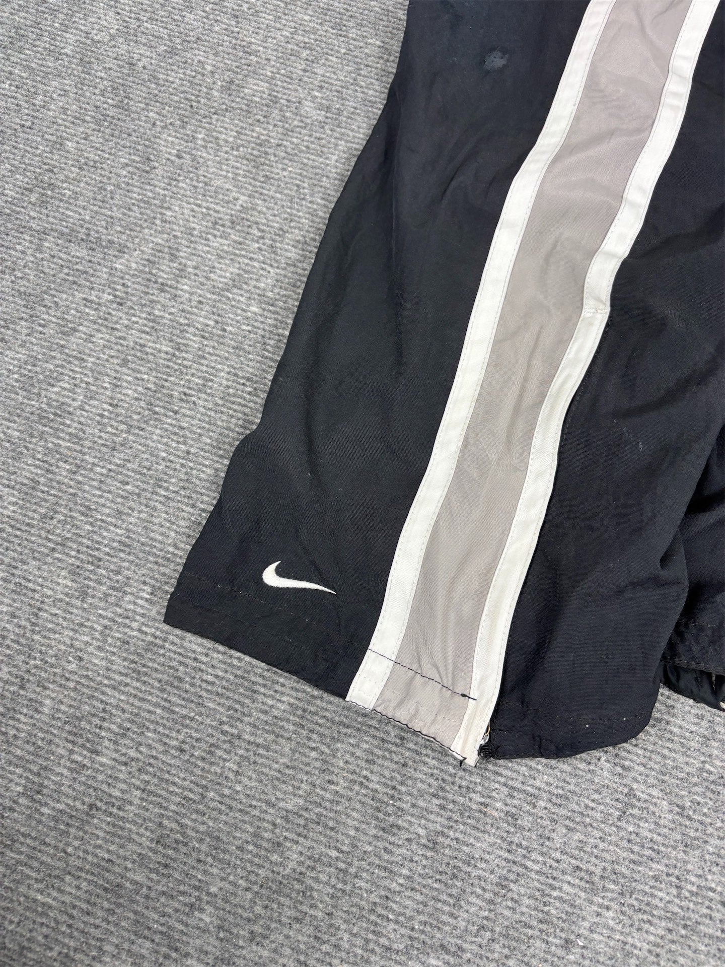 Vintage Y2K Nike Cargo Track Pants Women's S Black Grey White Panel Joggers