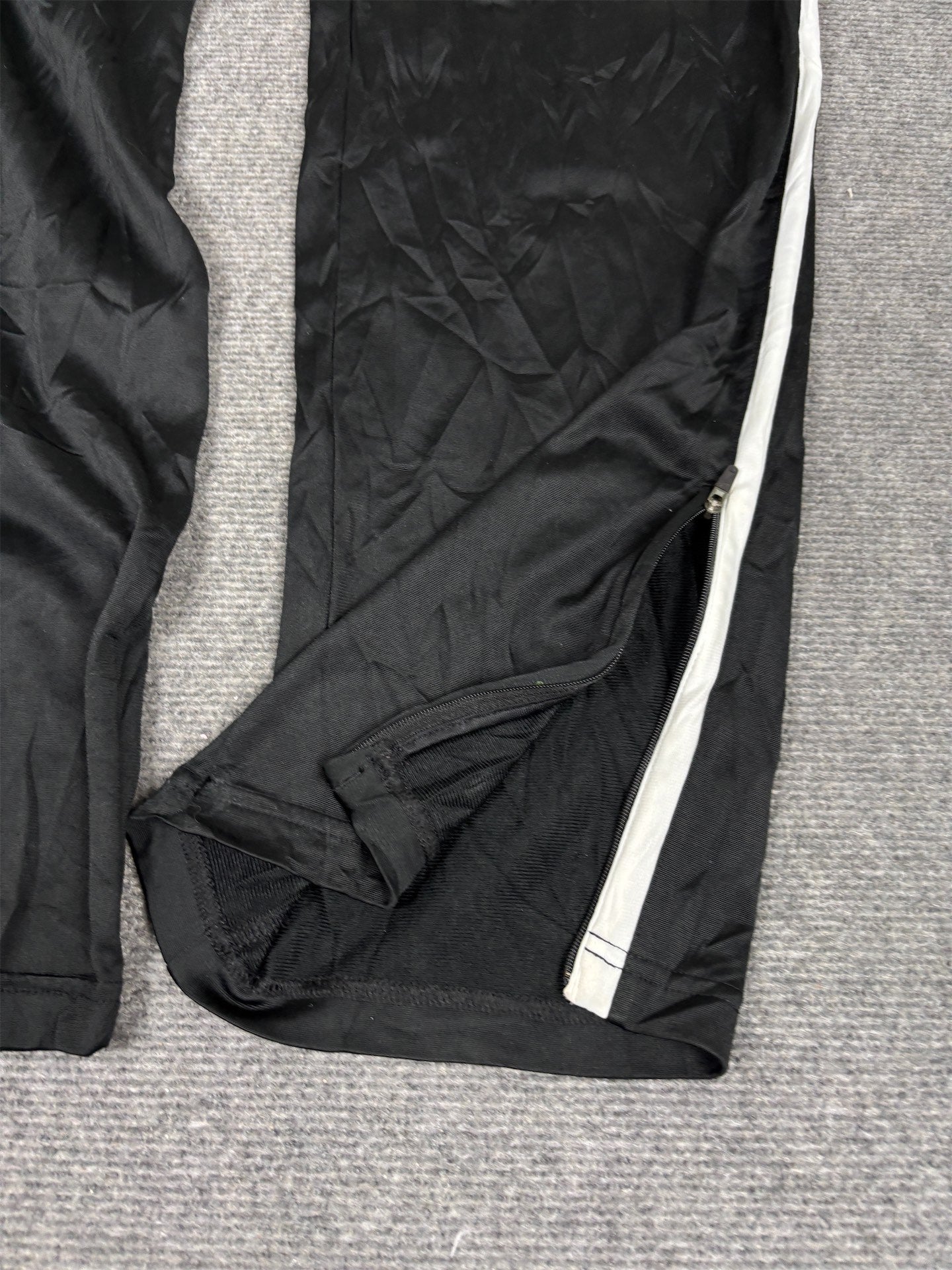 Nike Track Pants Men's M Black White Panel Swoosh Joggers Straight Leg