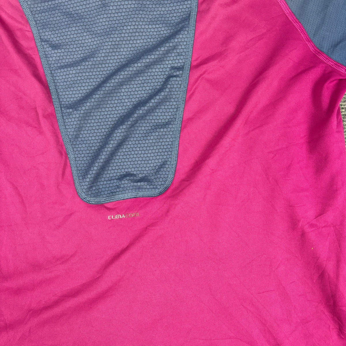 y2k Adidas Climalite V-Neck Top Women's Medium Pink Navy Activewear Jersey